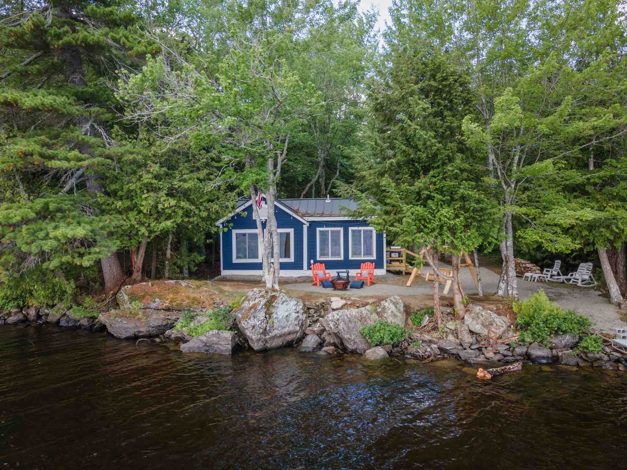 Paw Paw’s Cabin Cabins for Rent in Glenburn, Maine, United States