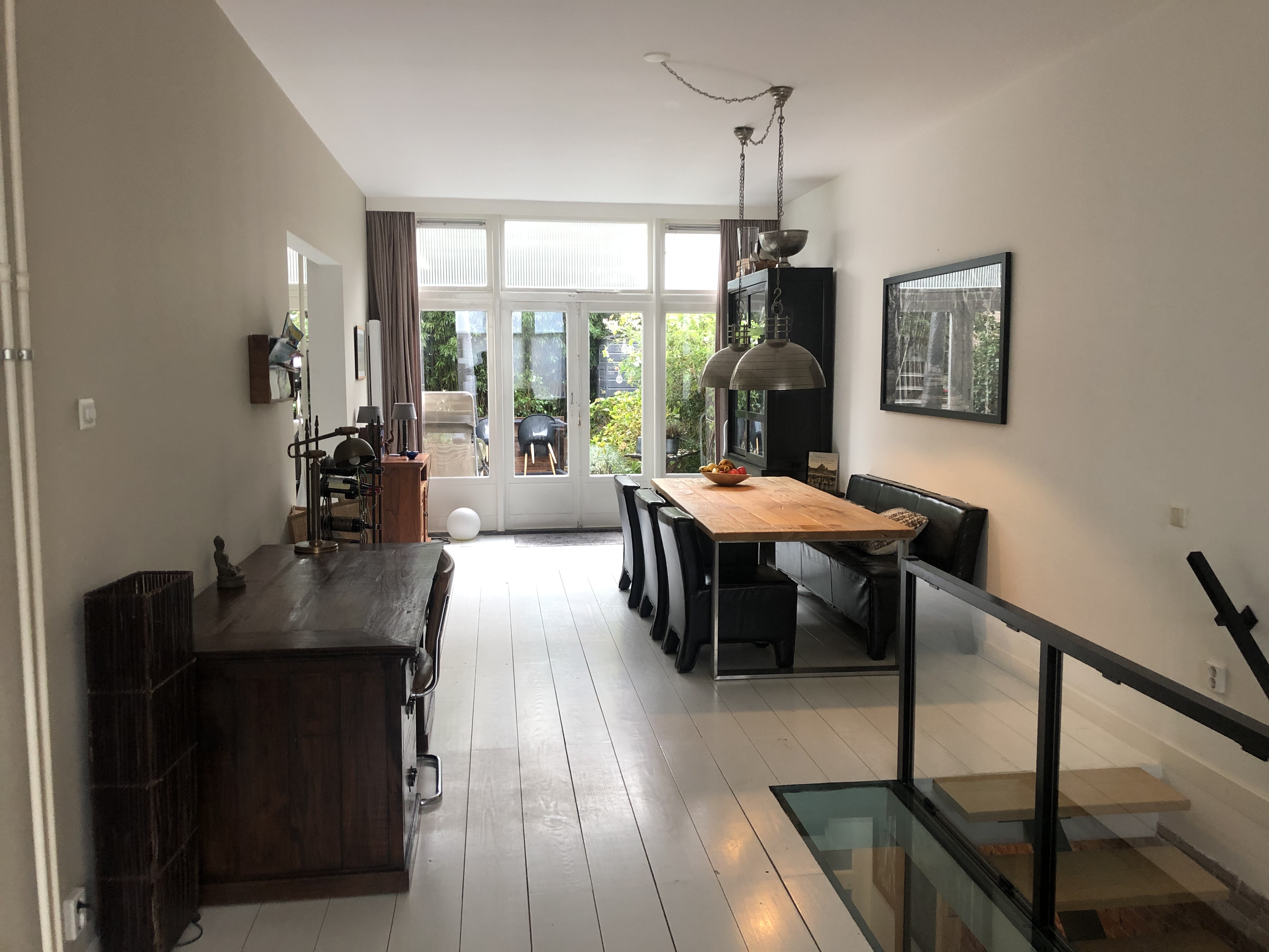 Large house near the beach and theater — The Hague stay