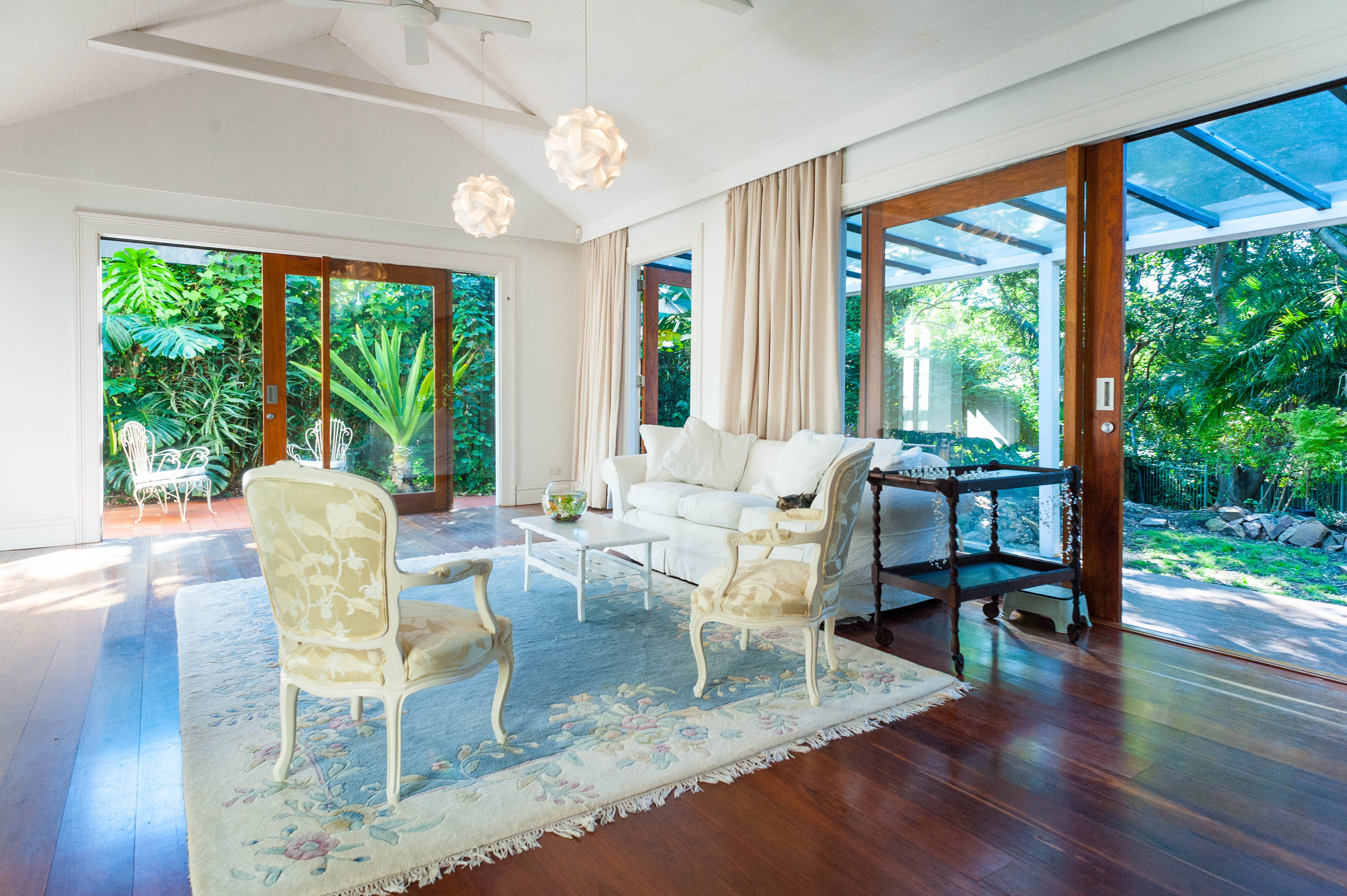 Treetop Suite, Magical Location, Wonderful People in Leichhardt, Sydney