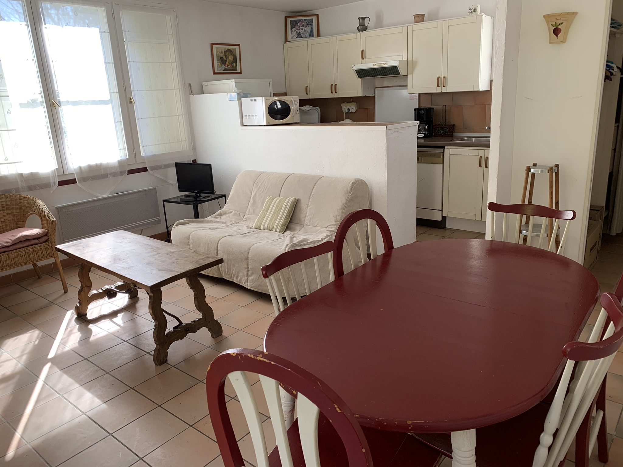 45 m2 cottage between Arles, Nîmes, Avignon and St Remy