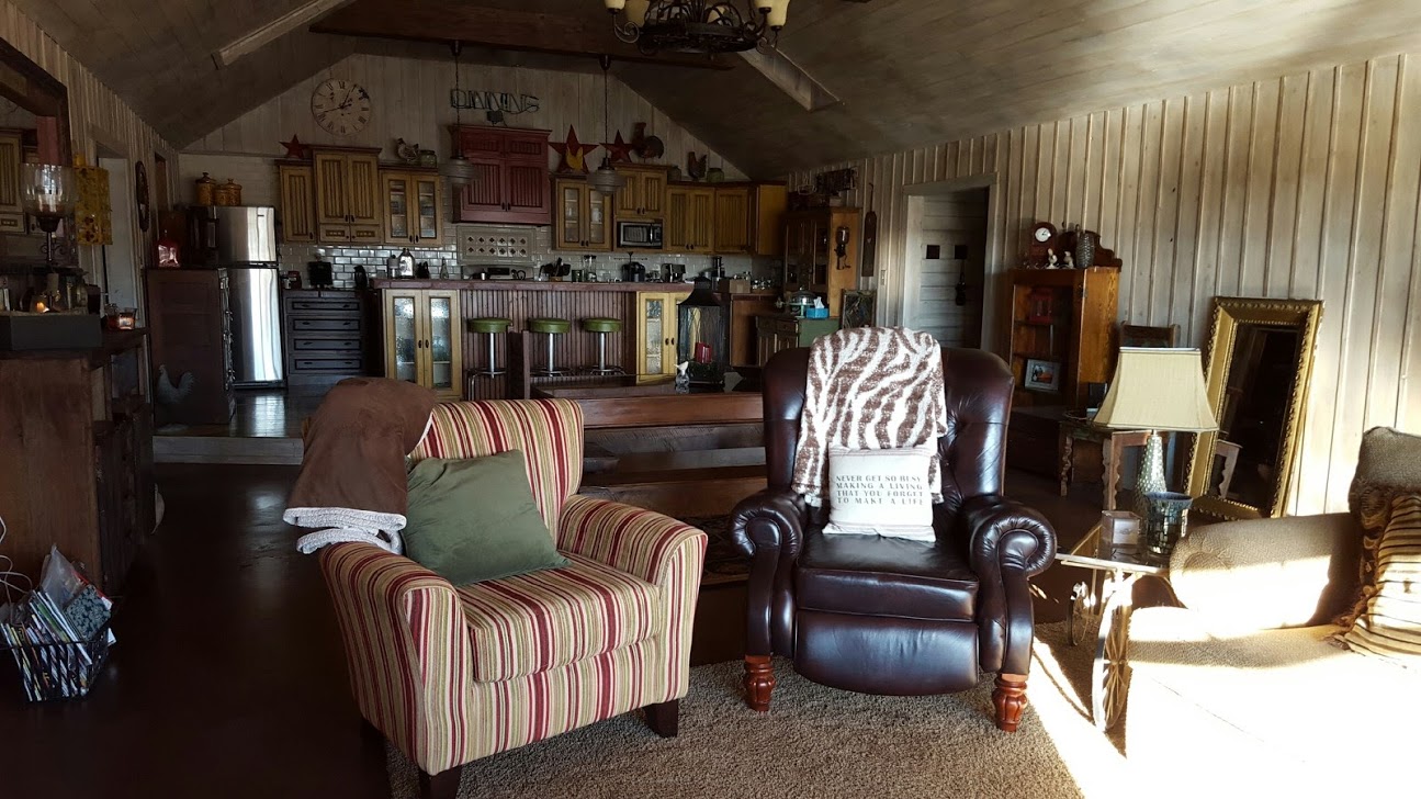 The Hangar at Elbow Lake Ranch Barns for Rent in Iron Junction