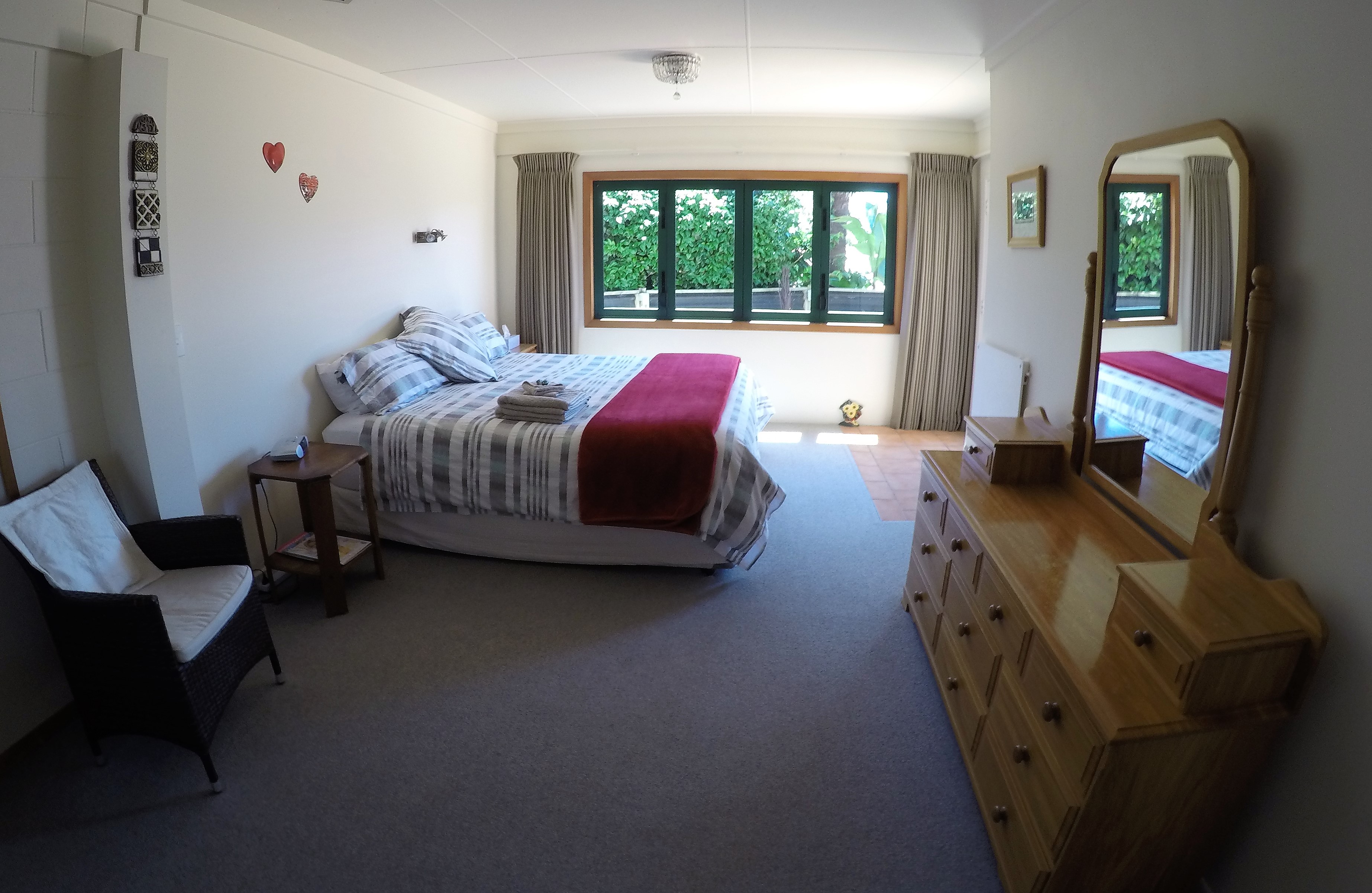 Spacious private unit with indoor outdoor flow Apartments for Rent in