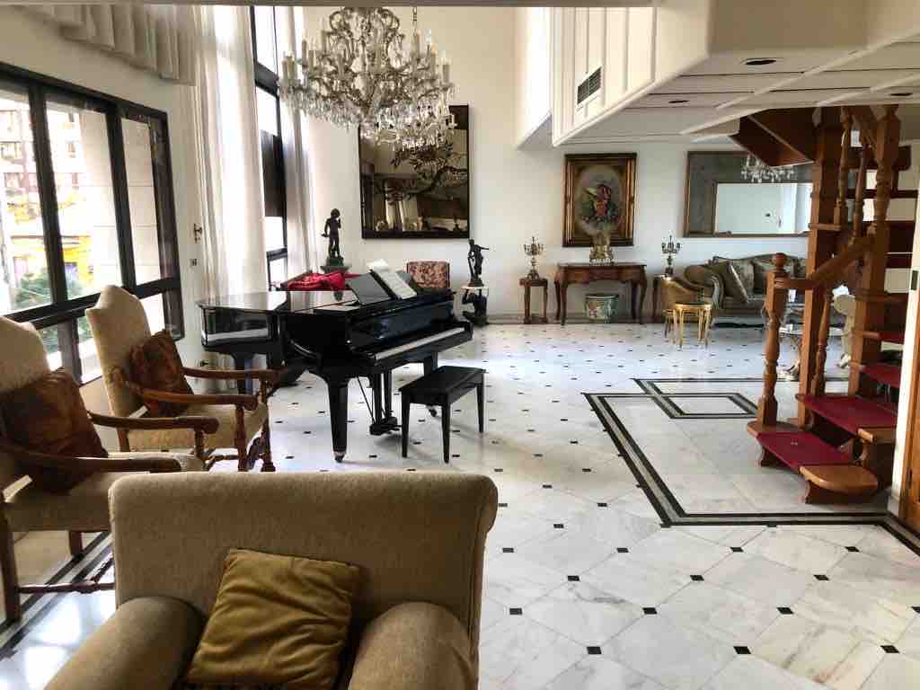 Beautiful 4-bedroom duplex with 24/7 electricity