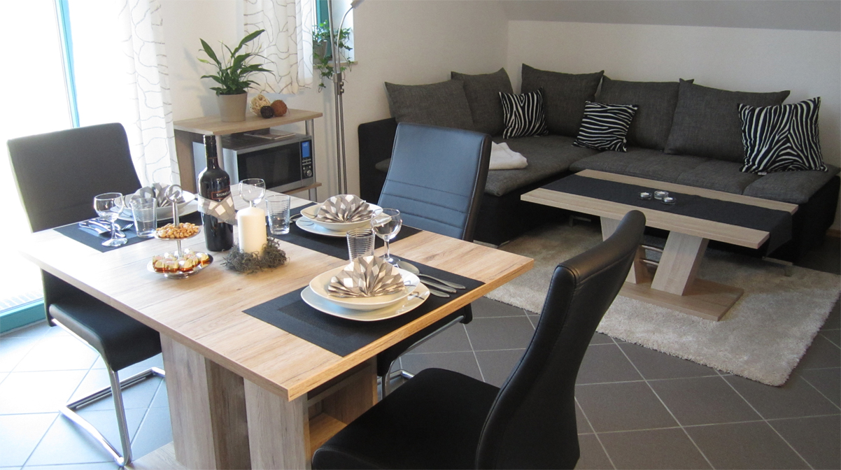 Cozy apartment close to the beach for 3
