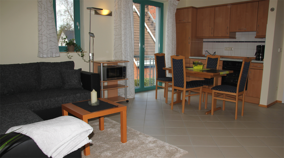 Comfortable, beachfront apartment for 2