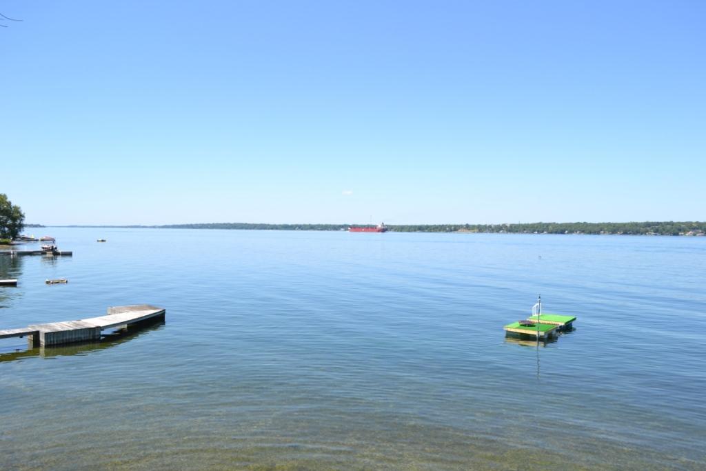 Fabulous cottage on St. Lawrence River NY Cottages for Rent in