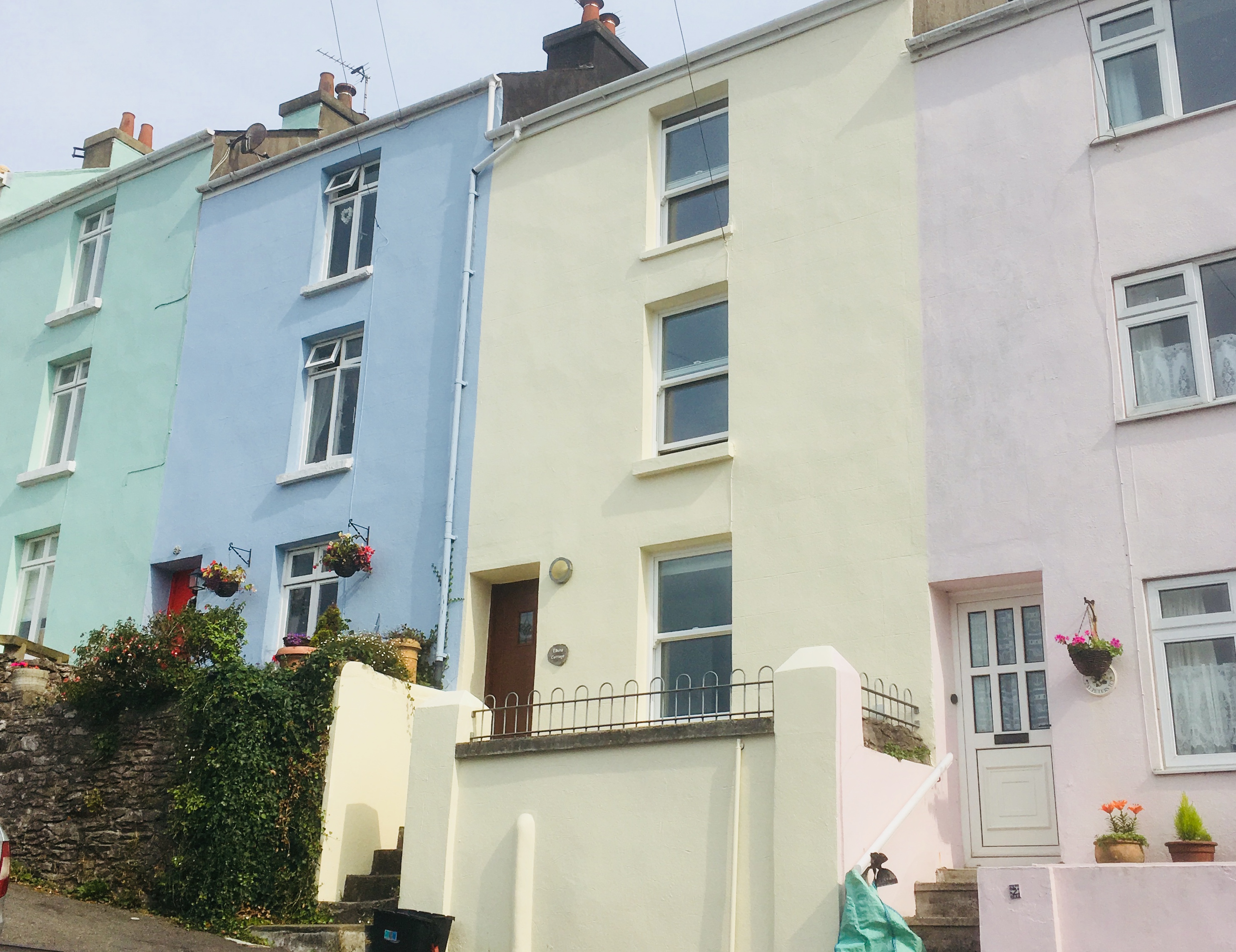 Stylish cottage with stunning views of Brixham. Houses for Rent in