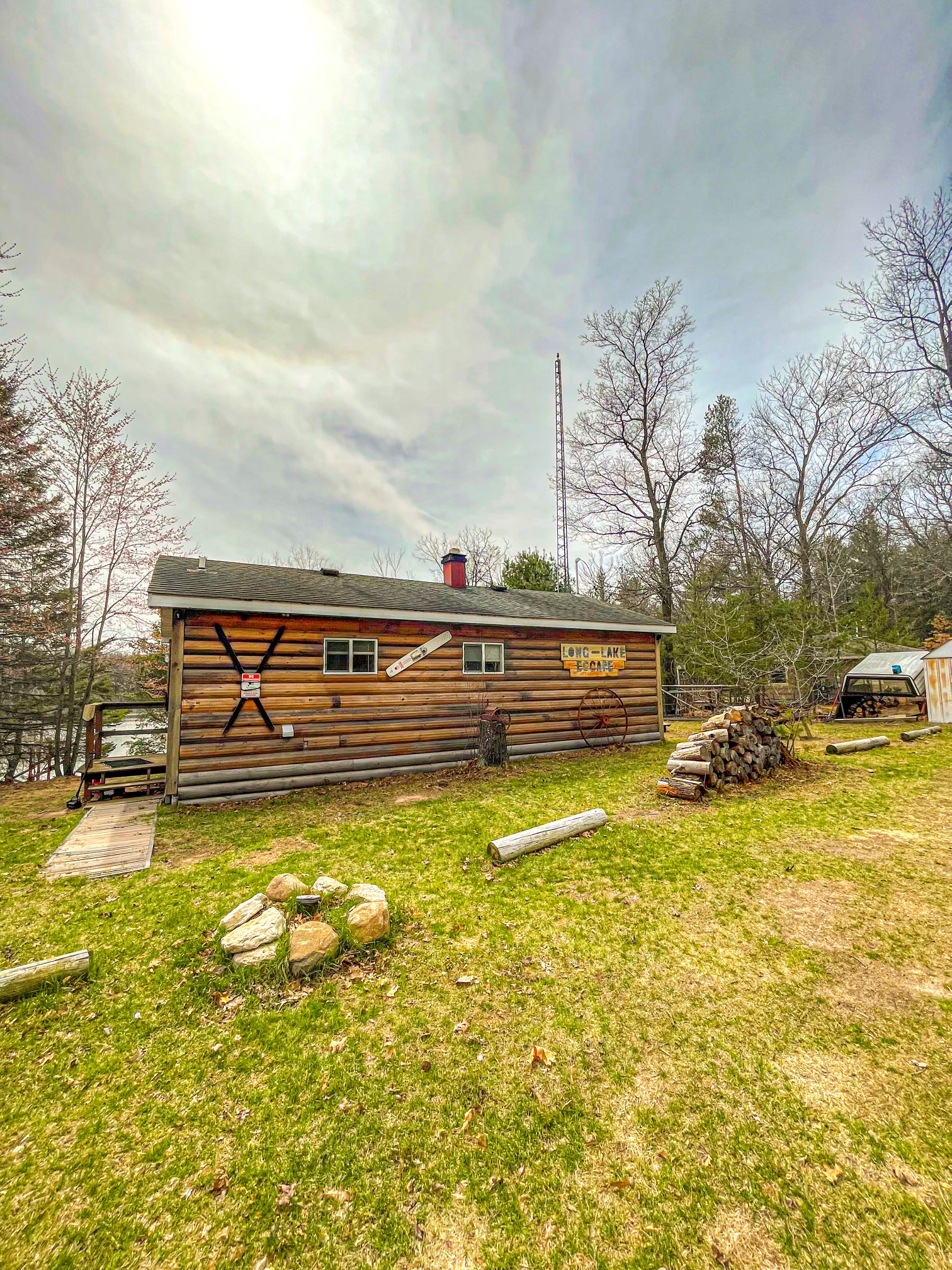 Long Lake EscapePrivate Lakefrontboat fish swim Cabins for Rent in