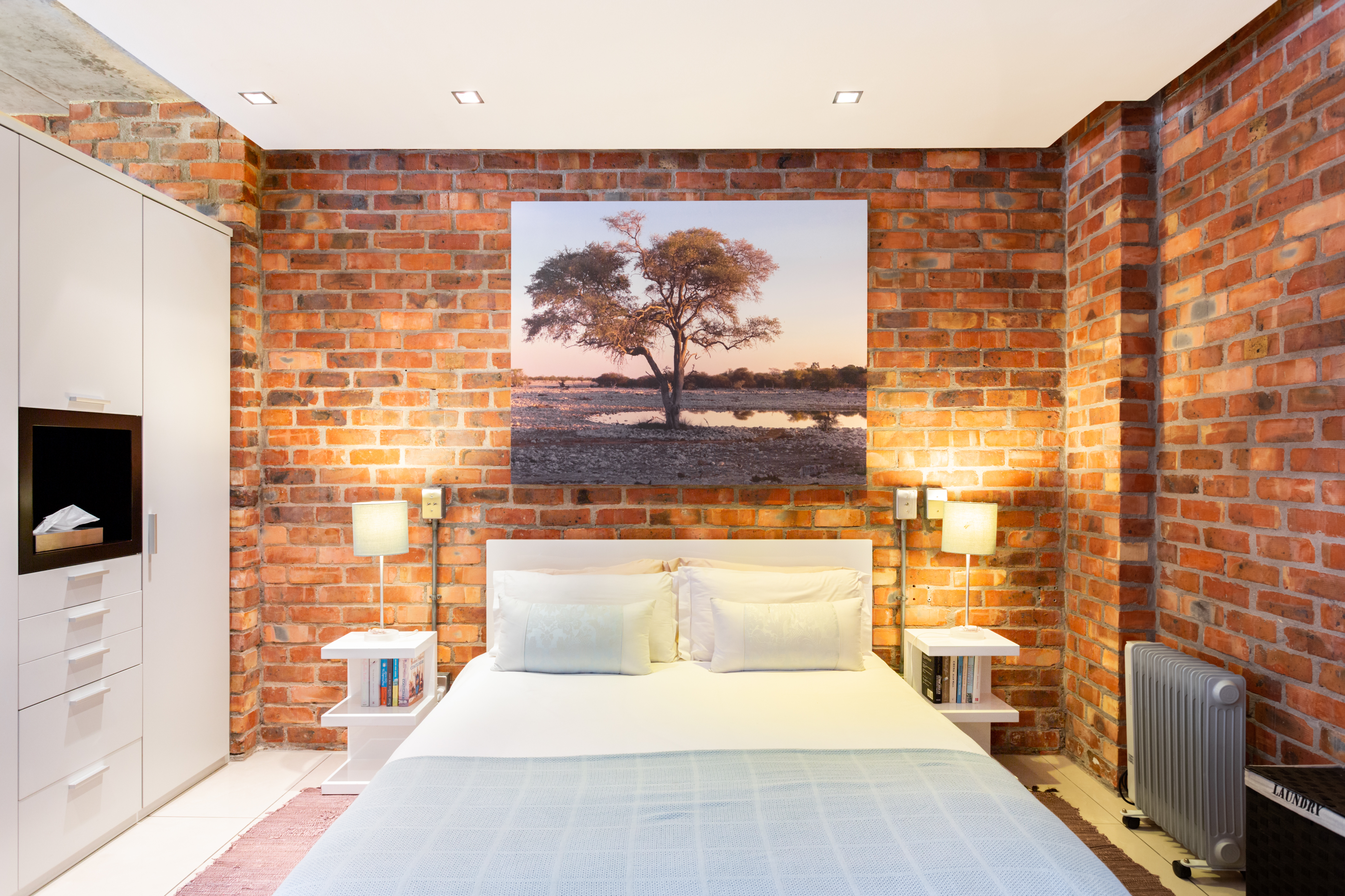 Stylish apt with mountain views, No loadshedding in Ward 115, Cape Town