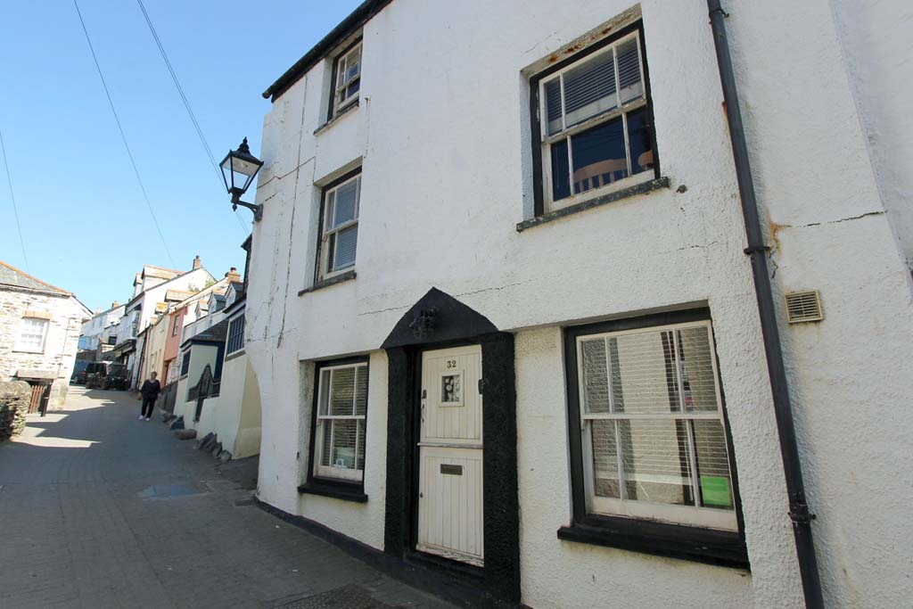 Traditional Fishermans Cottage Rockpools Houses for Rent in Port