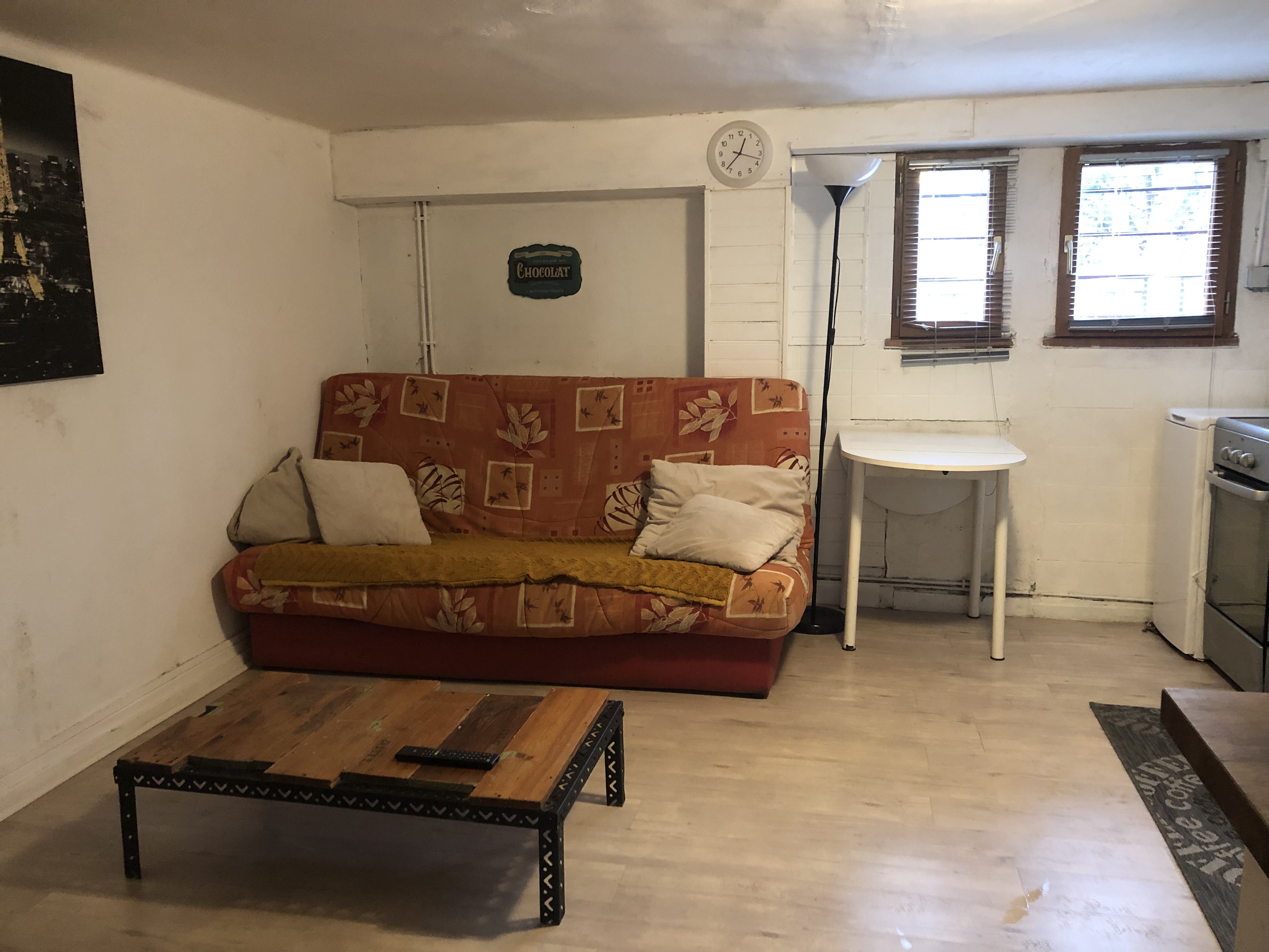 Ground floor ground floor apartment of a pavilion
