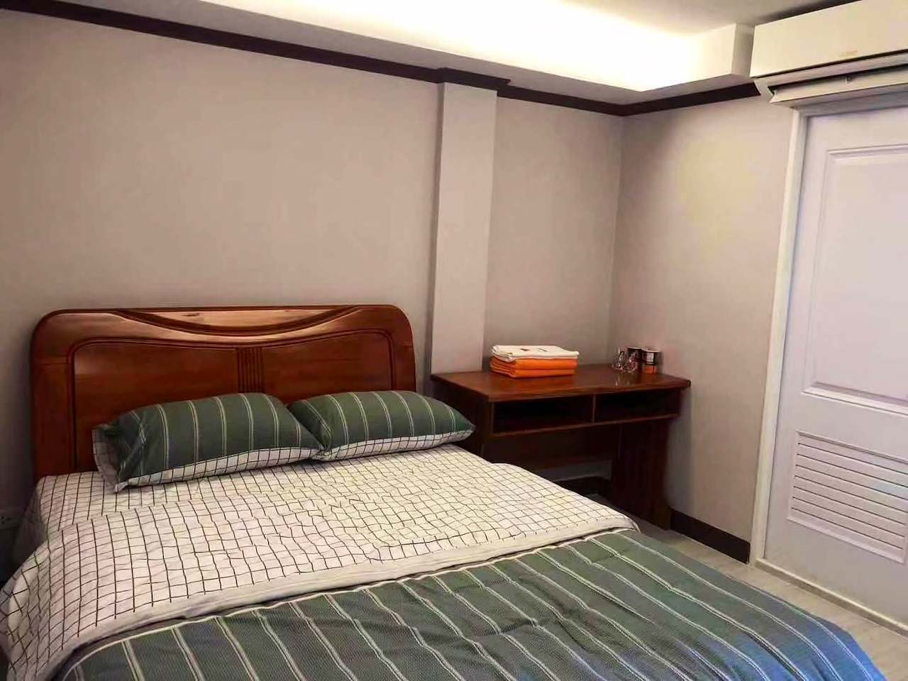 3min Skytrain/30minCentrycity/pool/easy breakfast