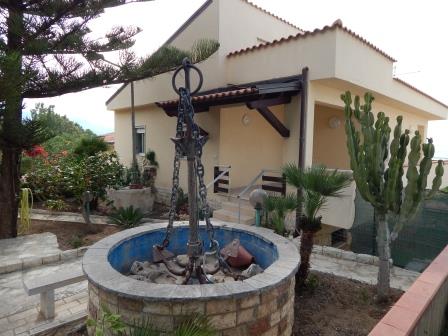 Chalet overlooking the Gulf of Castellammare