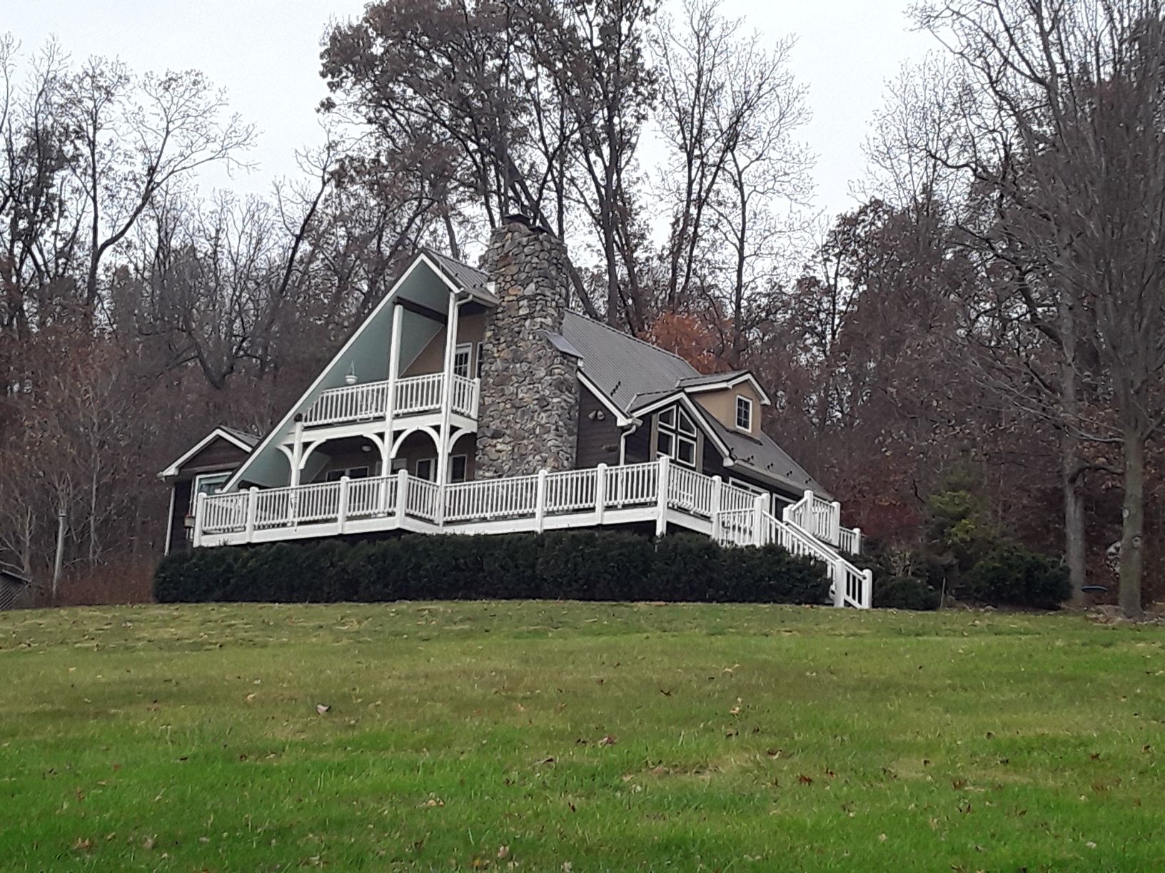 Blueberry Cottage Guest suites for Rent in Harrisonburg, Virginia