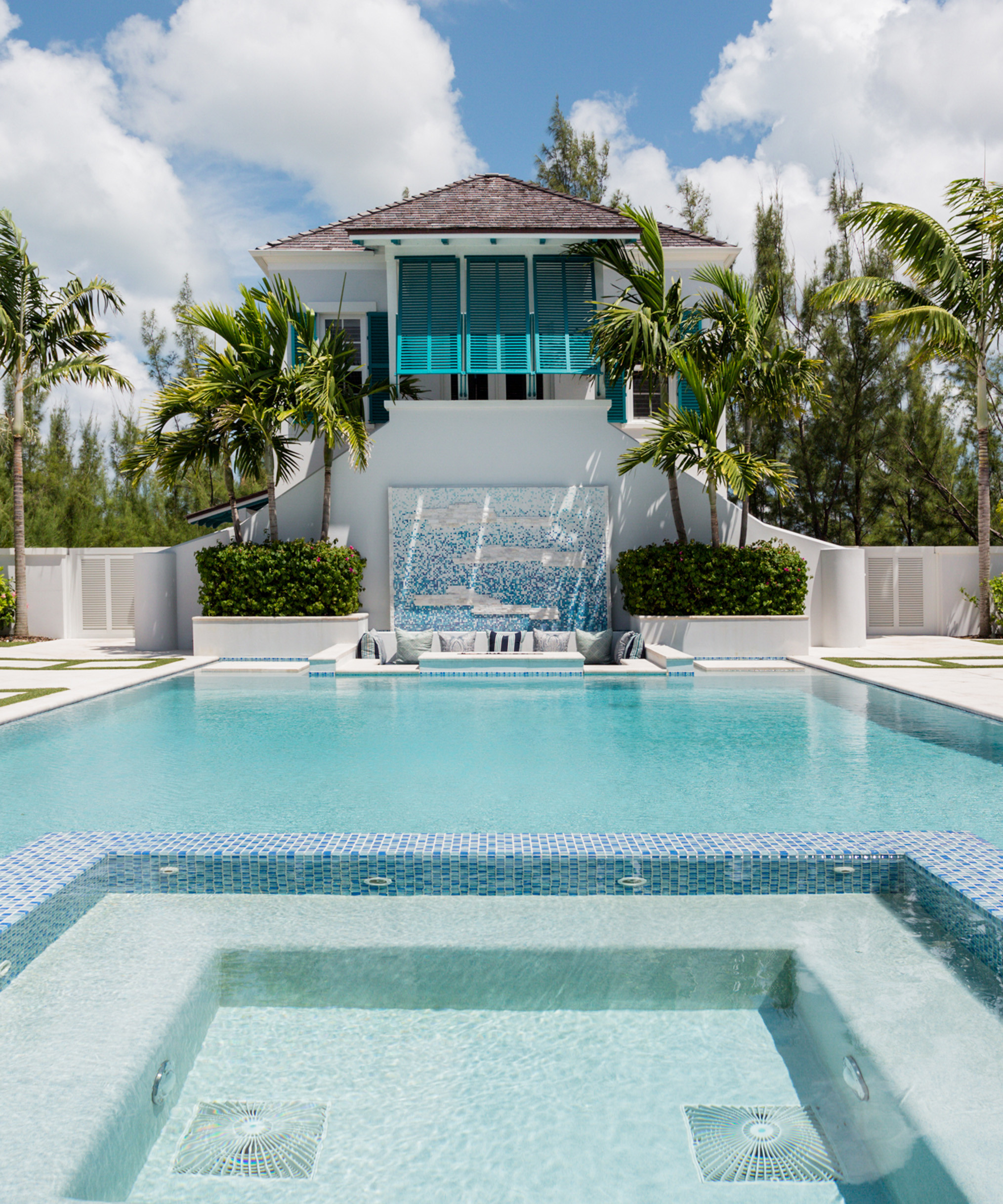 Albany Aqua Villa Villas For Rent In New Providence N P Bahamas