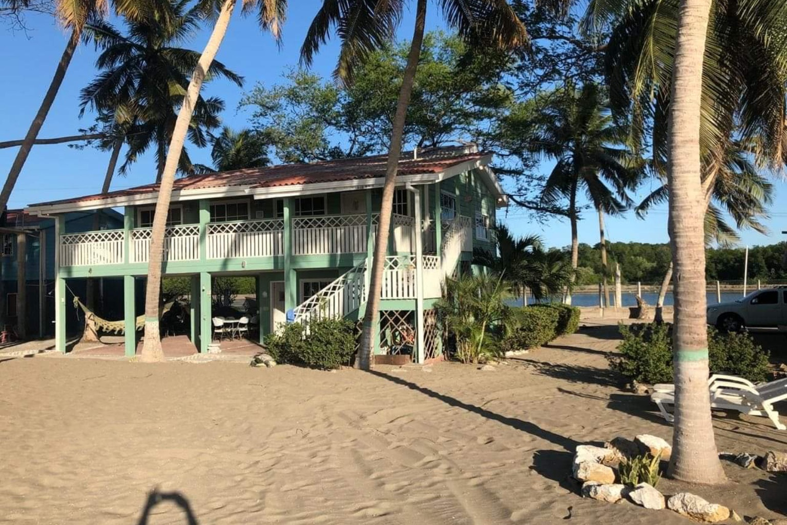 Turtle’s House Houses for Rent in Playa Punta Raton, Departamento de