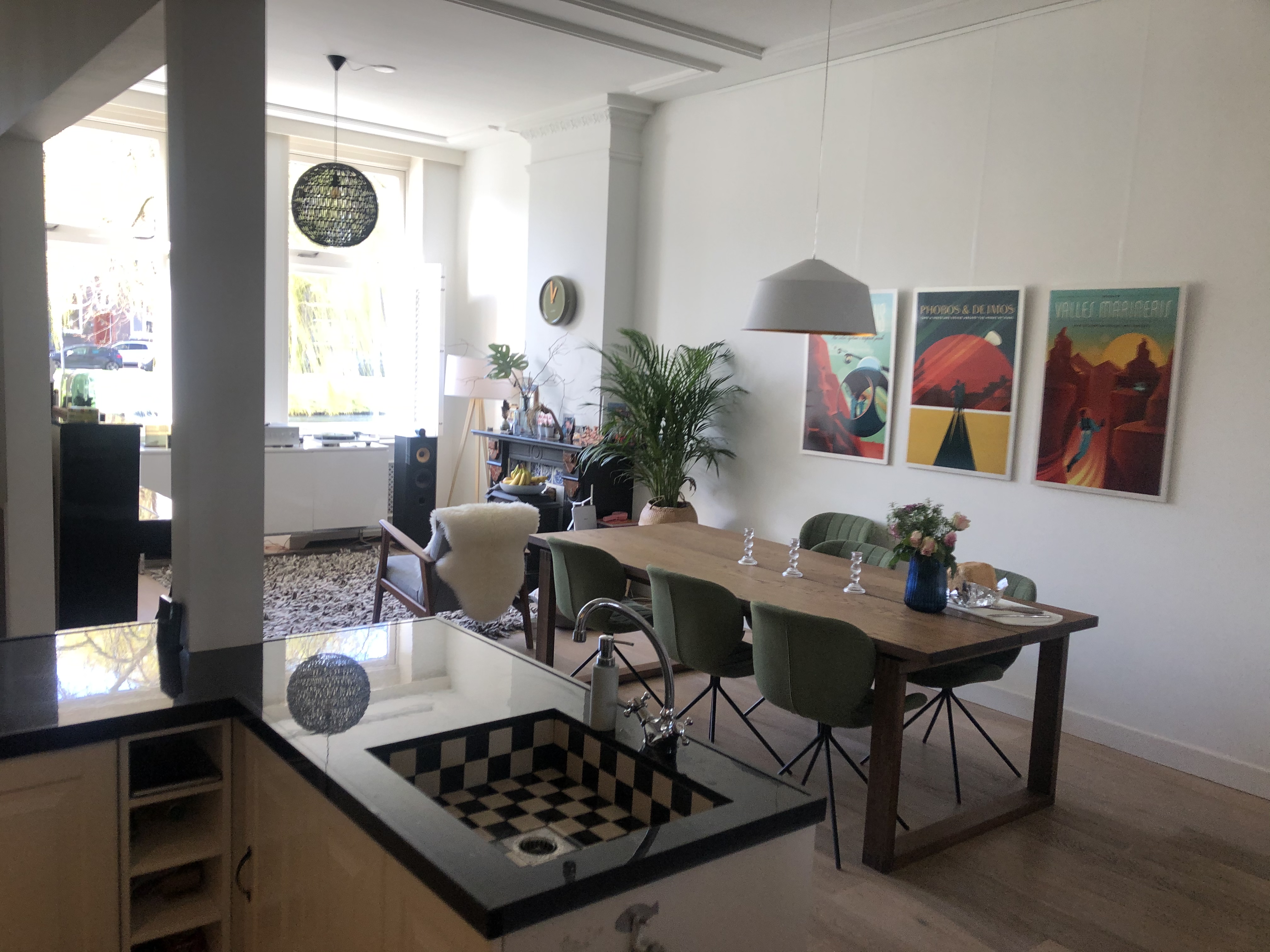 Central garden apartment on a lush boulevard. β Rotterdam stay