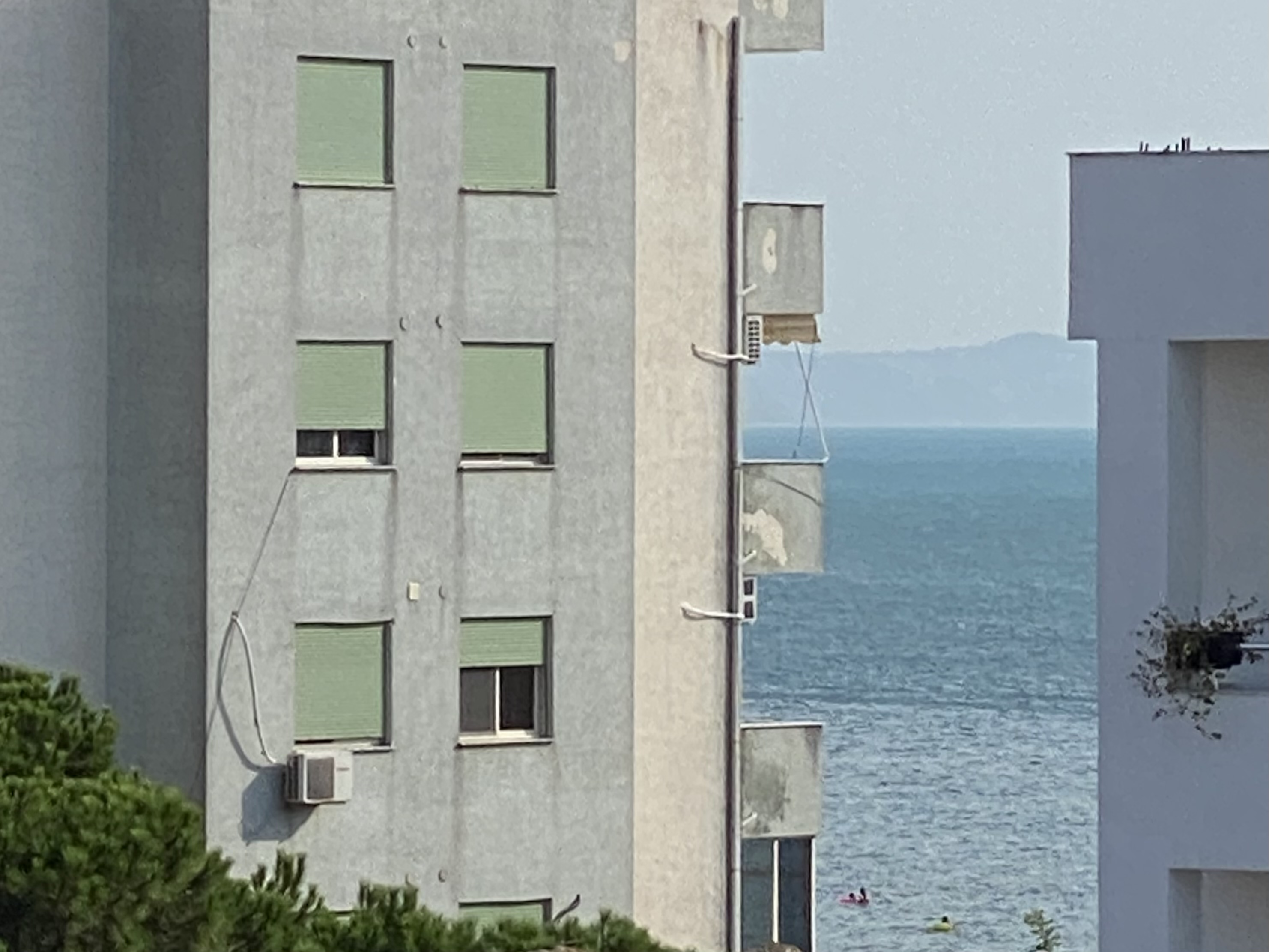 Carefree With City & Sea View Apartments for Rent in Durrës, Qarku i