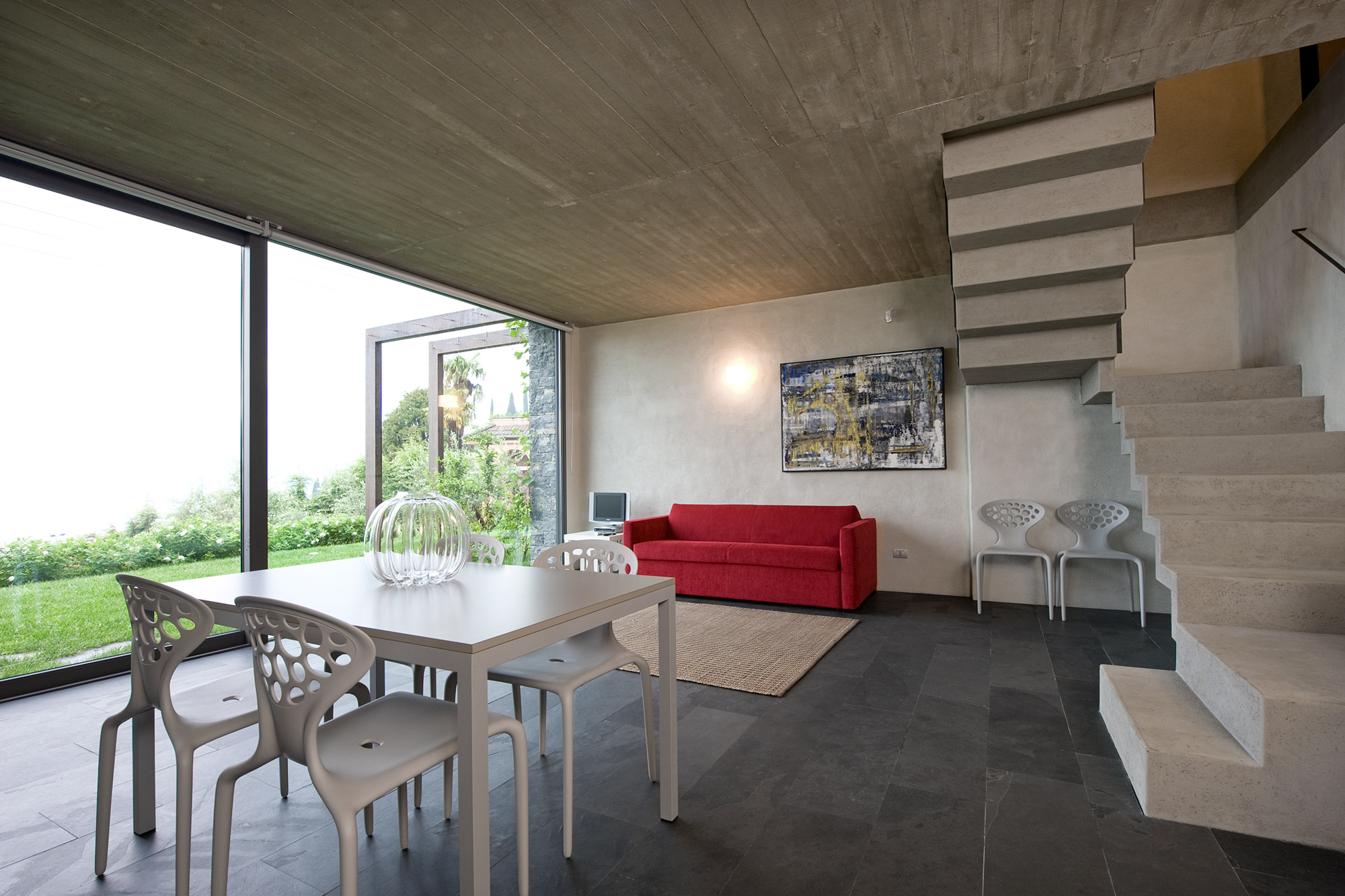 Stunning lake view and pool Yellow apartment Apartments for Rent in