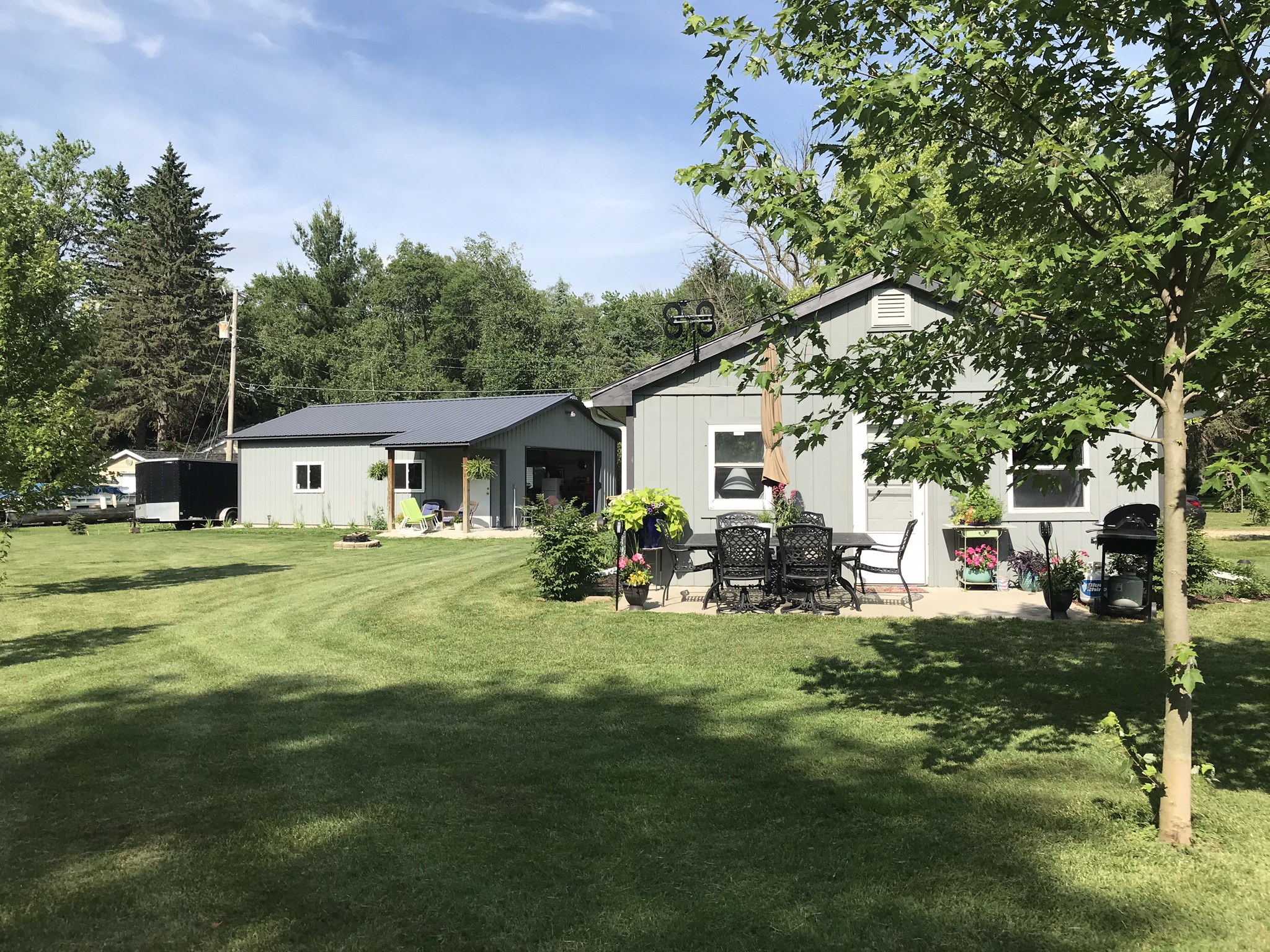 Cozy Lake Cottage-free access to boat launch/pier