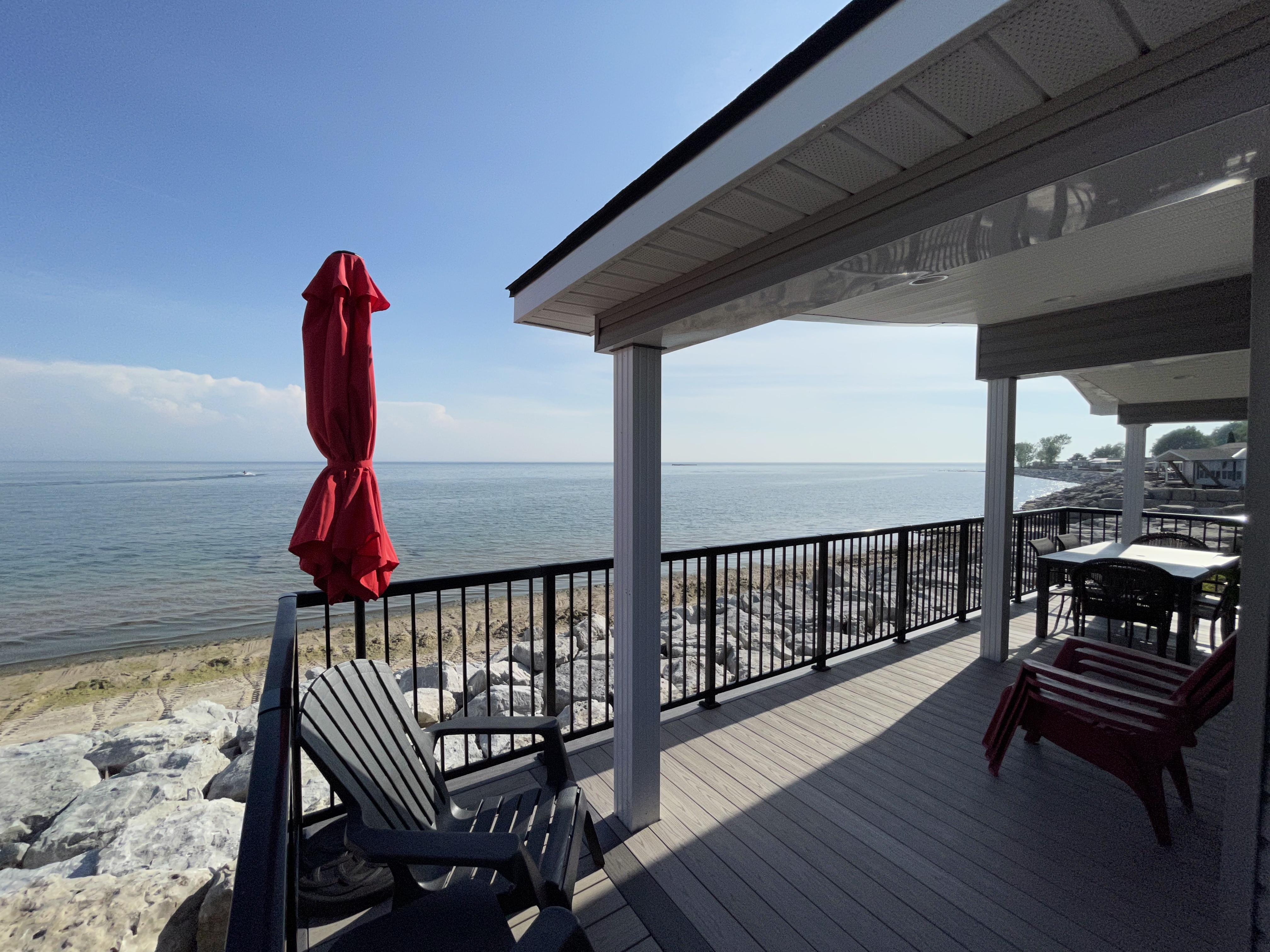 The 6ix on Ledge Lane, Sherkston Shores Waterfront