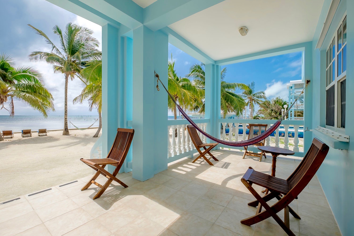 C1 Porch, beach, pool, bikes, kayaks! 3BR/2BA Condominiums for Rent