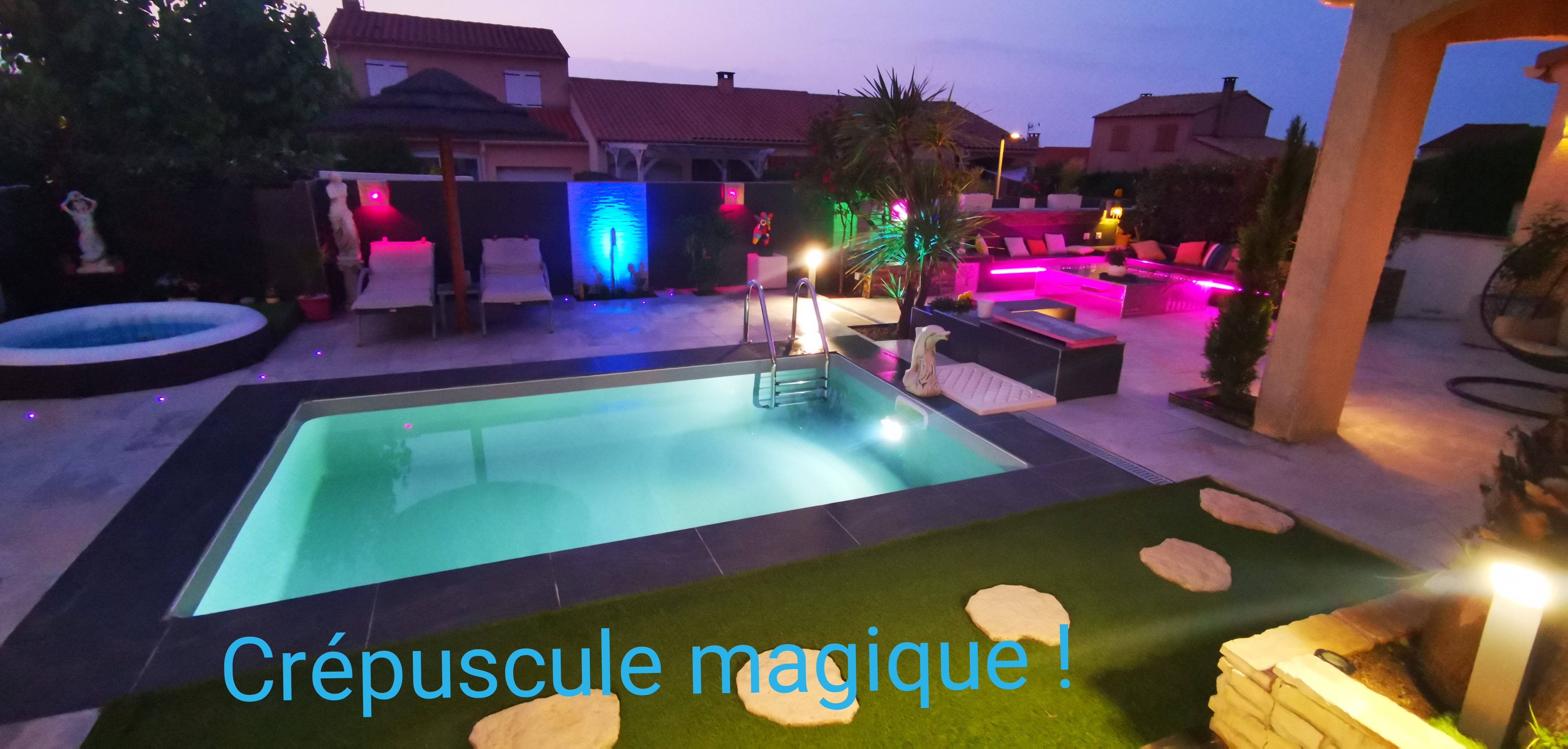 A nice villa with pool and spa, cool garden!