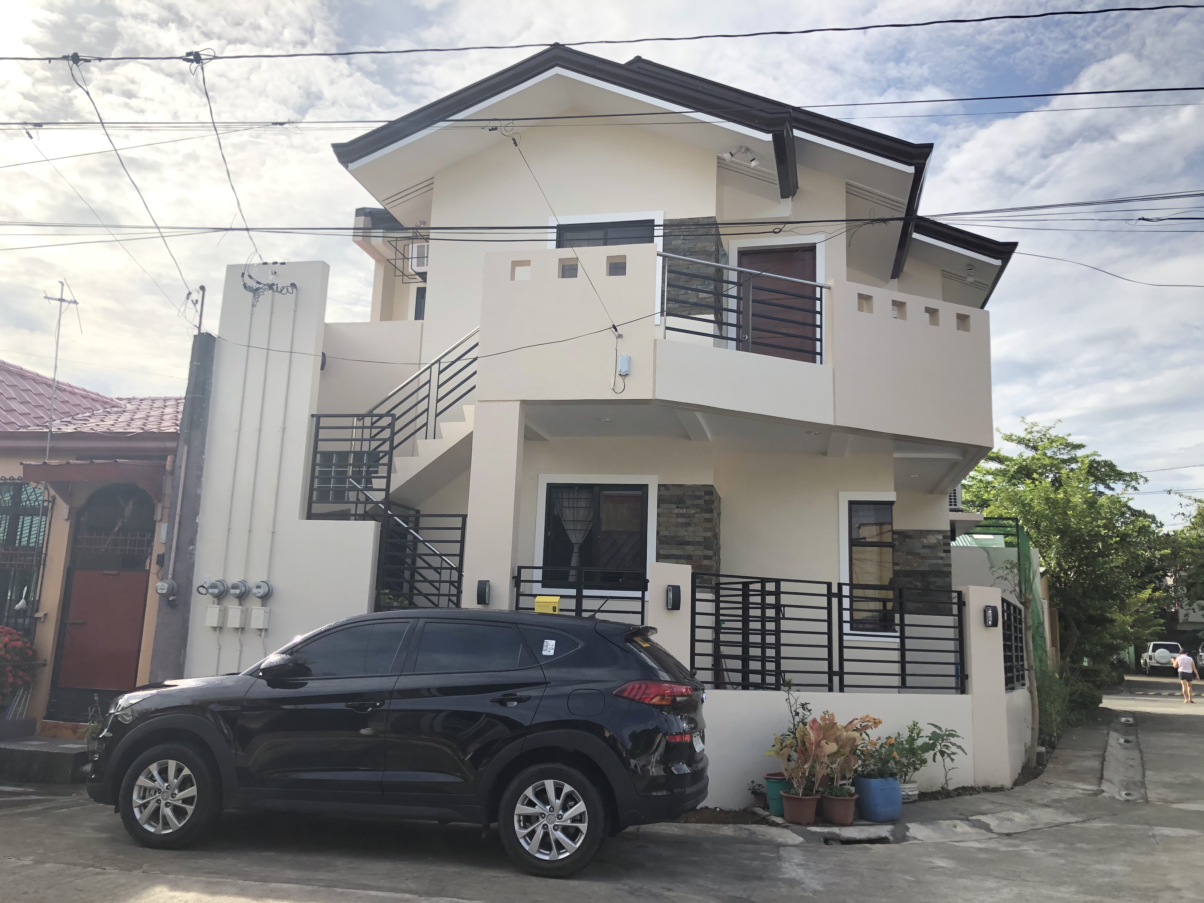 Airconditioned Studiotype Apartment Free Wifi Apartments for Rent in