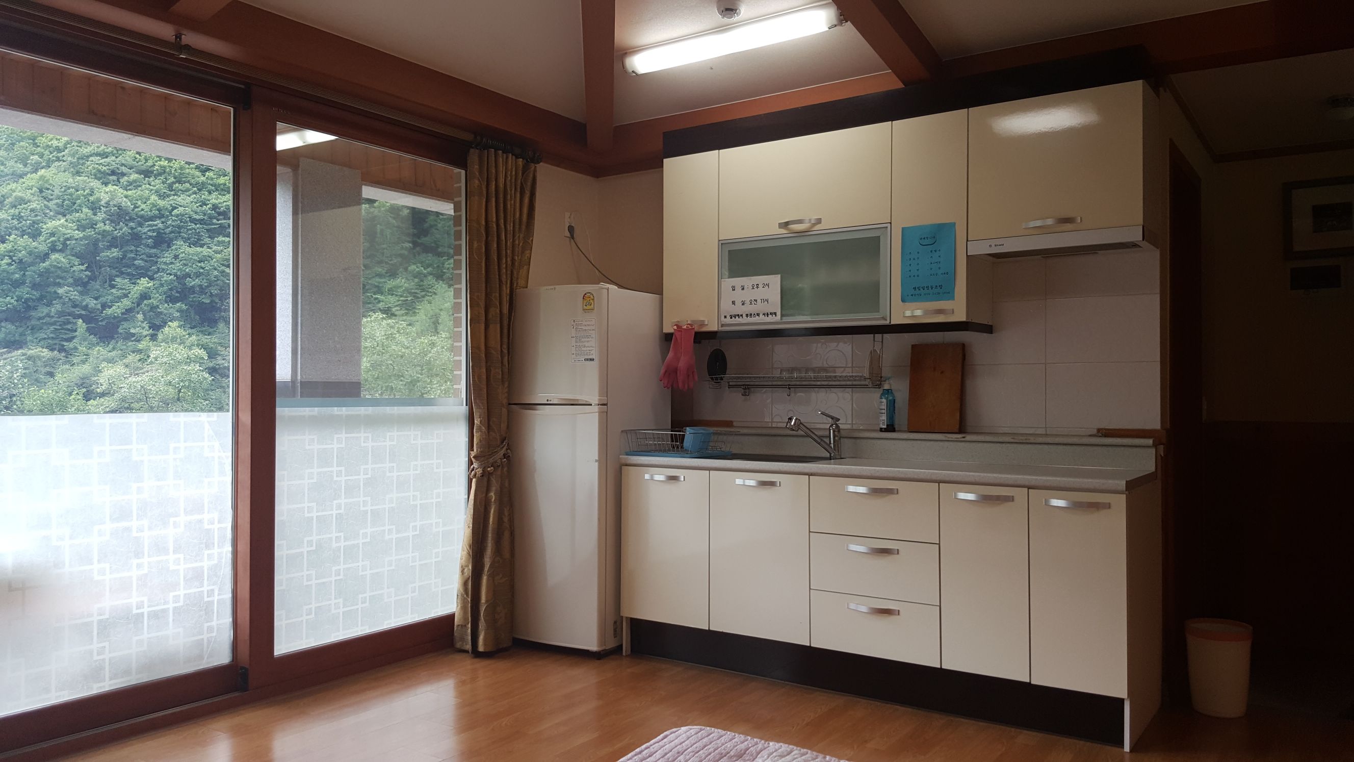 غرفة مجموعة نجوم (الطابق الثاني ، حديقة 2 4 أشخاص) Airbnb