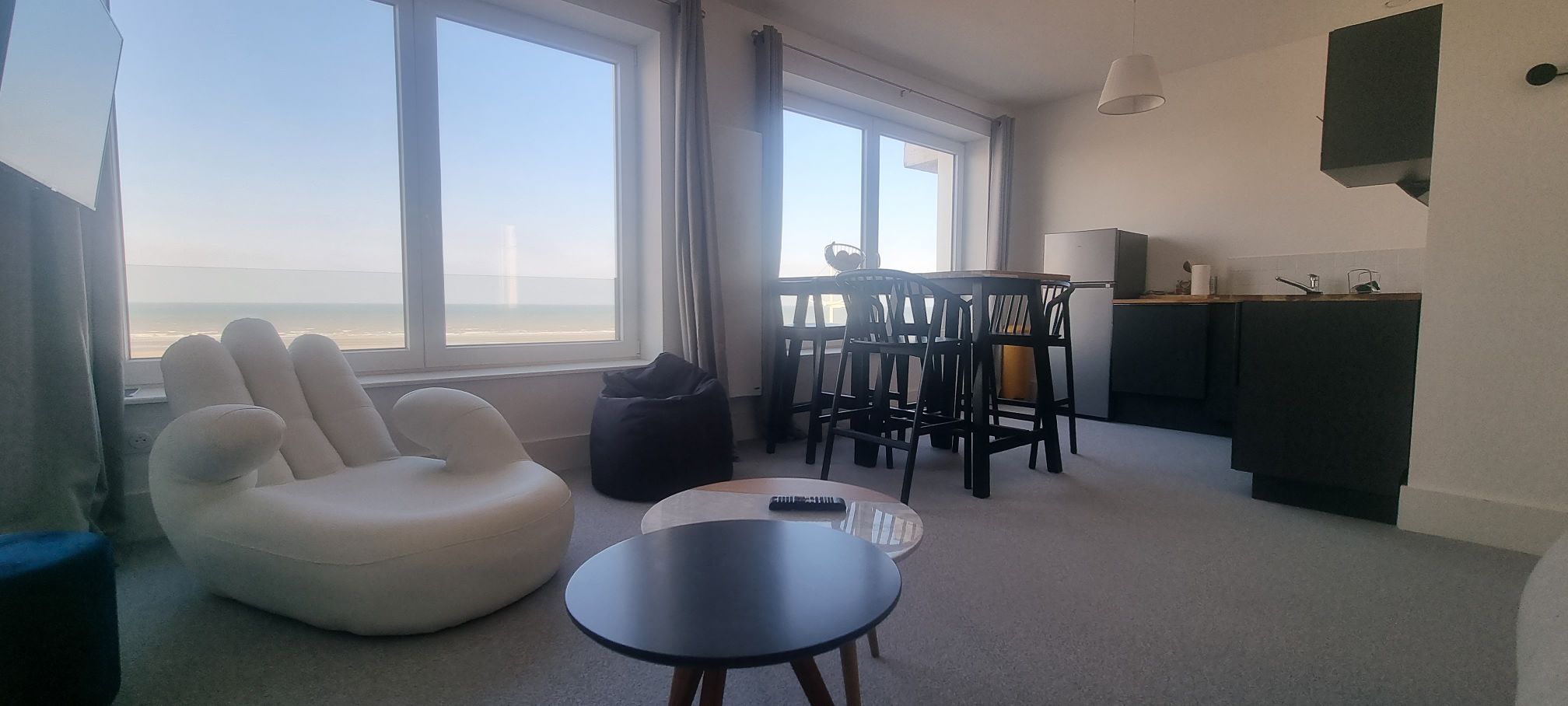 Beach apartment