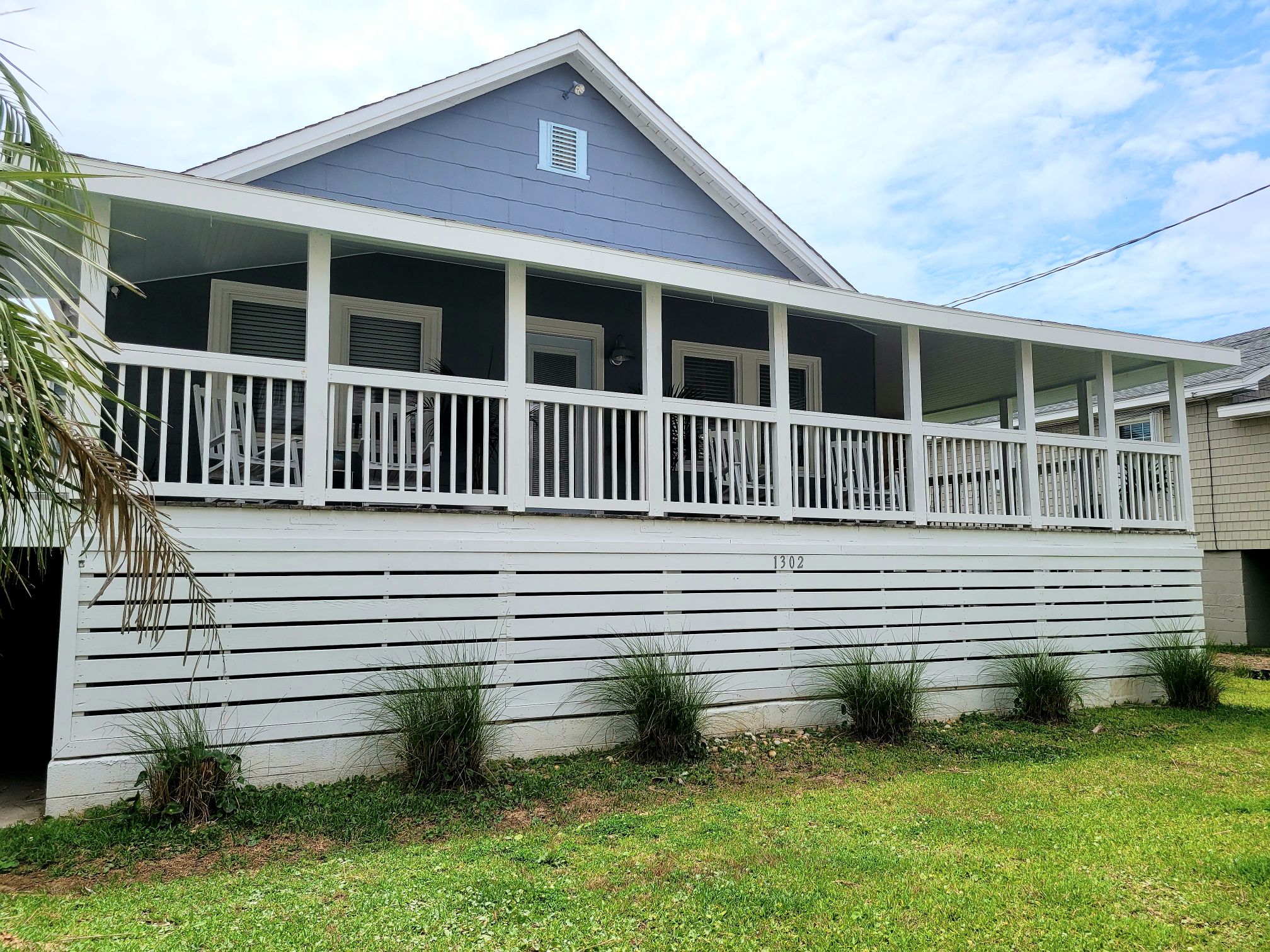 The House of Kai, 1 Block From The Beach Townhouses for Rent in