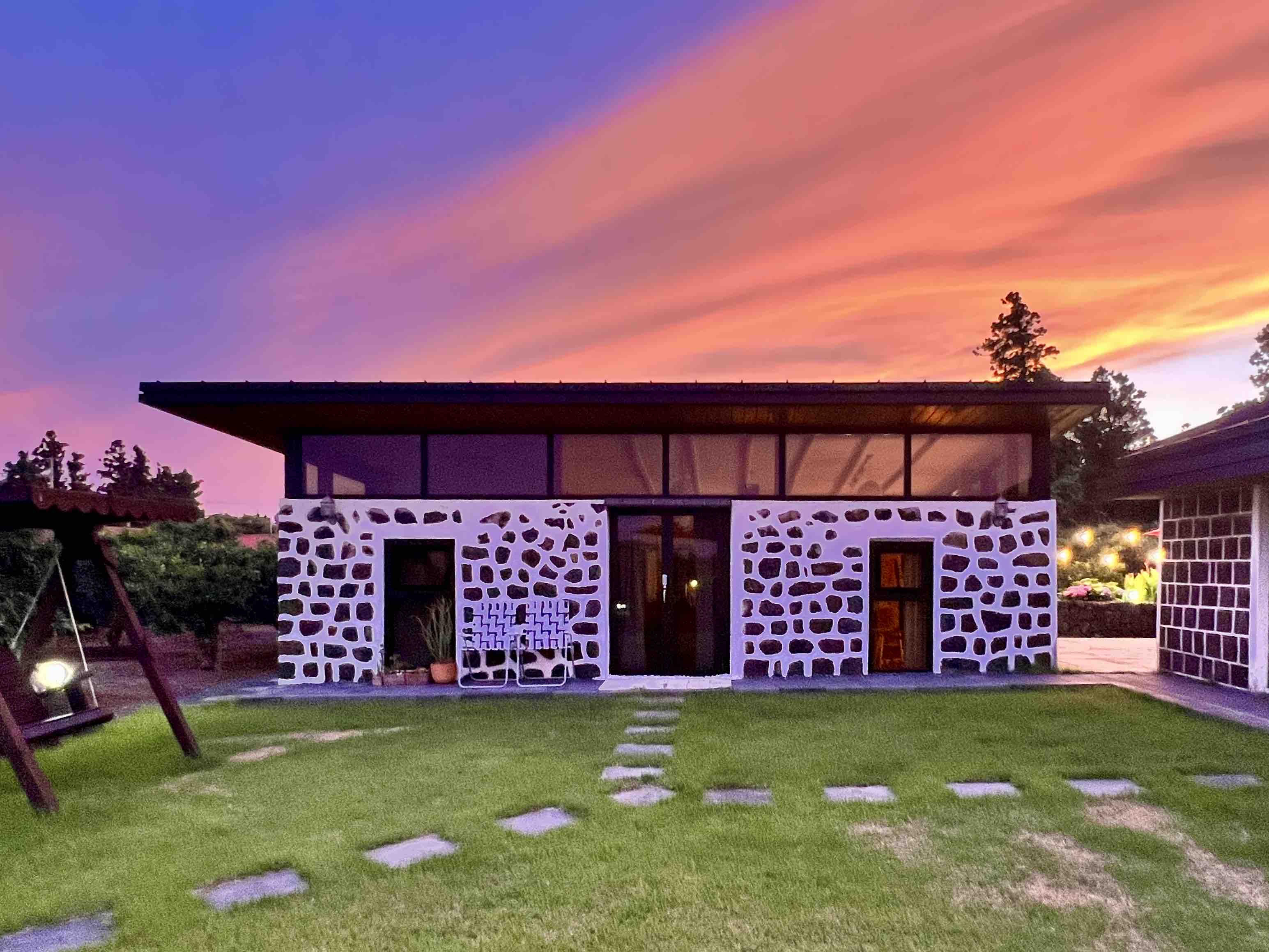 (1000 pyeong tangerine field) An accommodation for two people in a cabin surrounded by tangerine fields