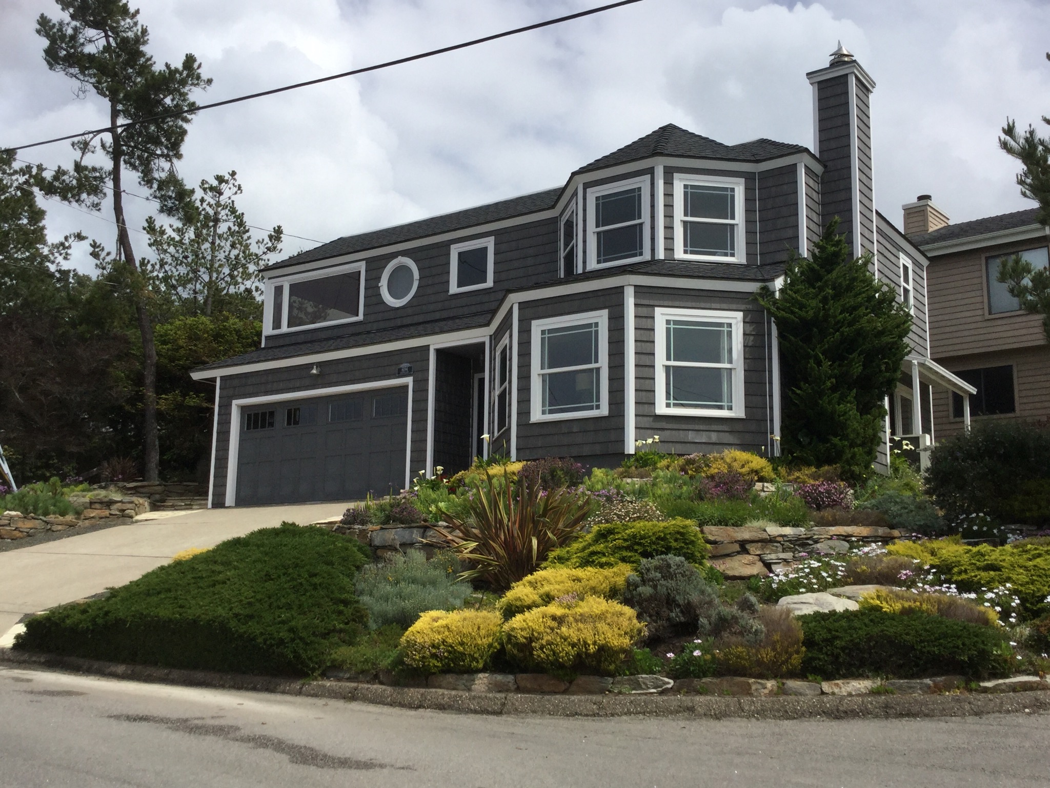 Cambria home with ocean views
