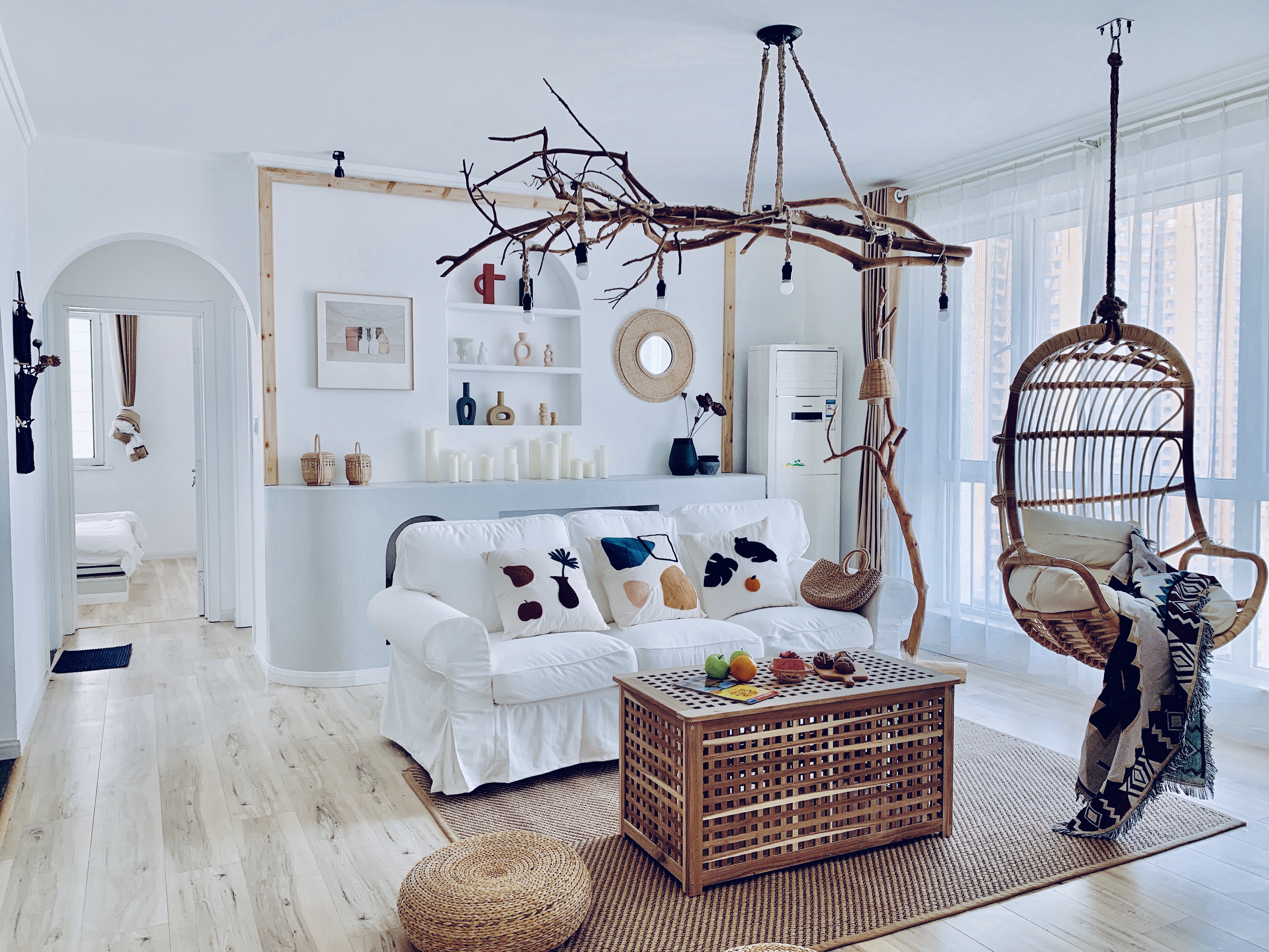 Airbnb爱彼迎 柚子 森屿暖树 钟楼 回民街 临近大明宫 龙首原地铁口 超清极米投影 超大客厅 希腊风情三居室