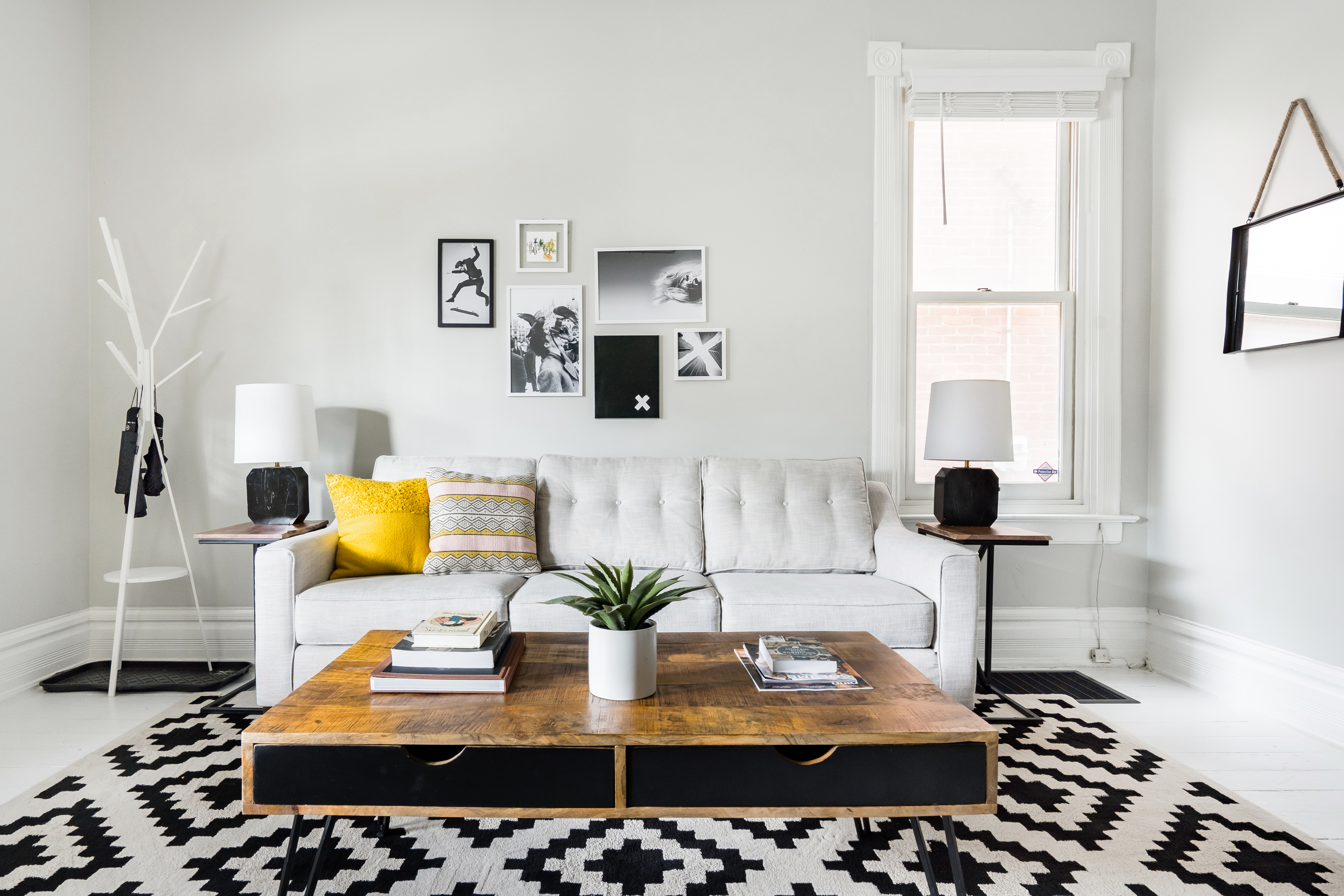 Refurbished Duplex Apartment in Historic Italian Village in Near North/University, Columbus