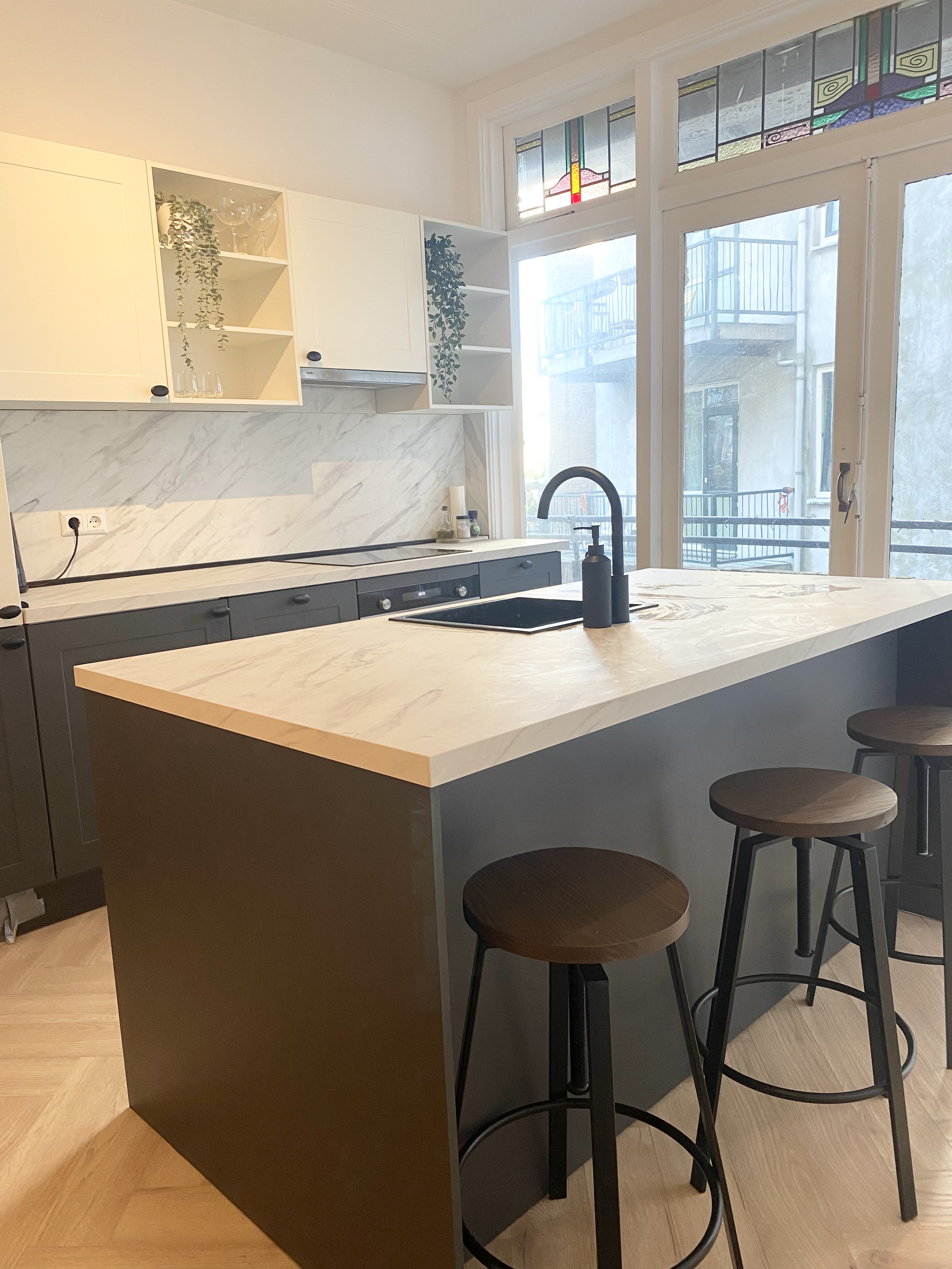 Spacious two bedroom apartment, amazing location! — Rotterdam stay