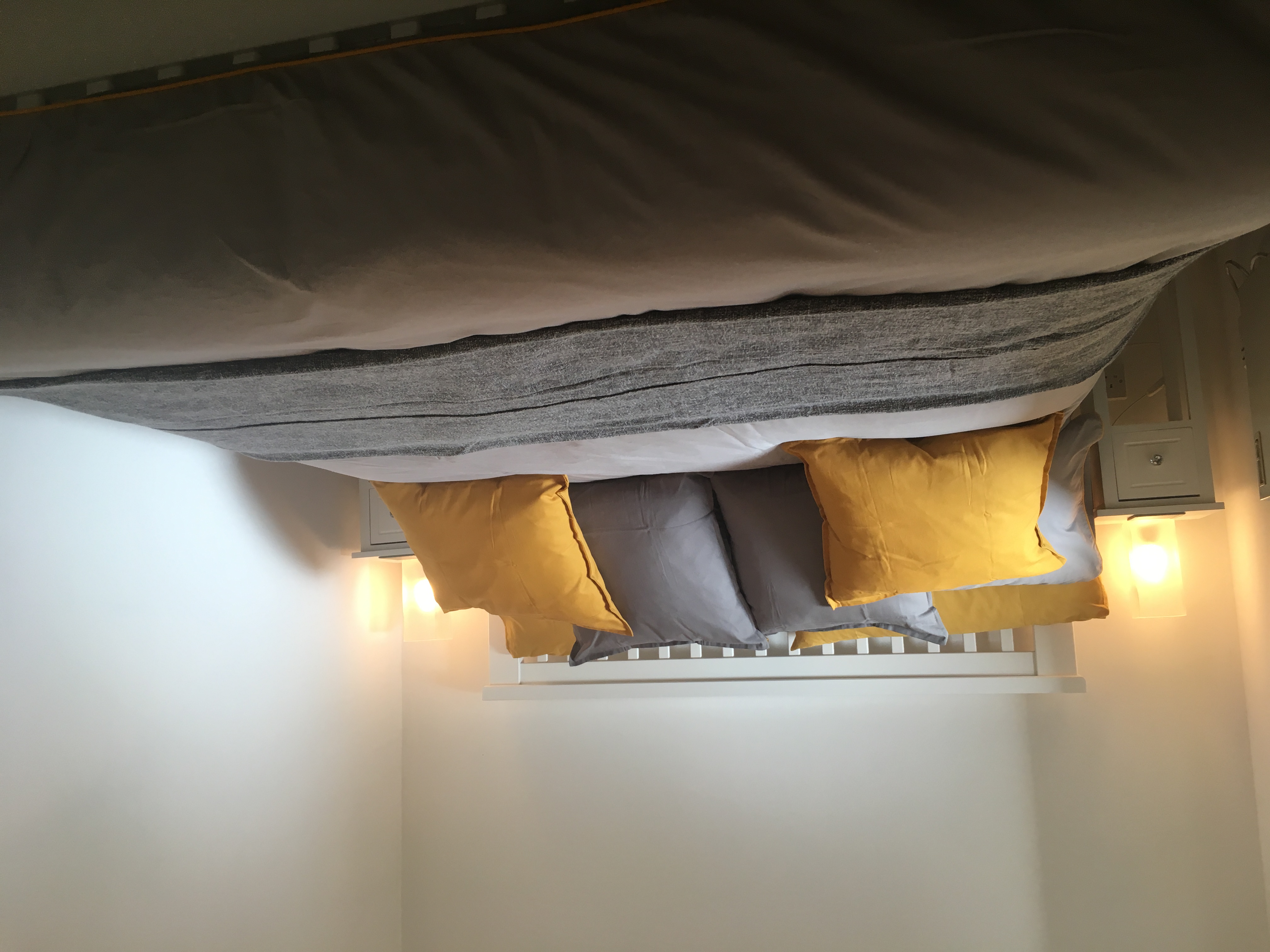 Super 1 bed flat in historic Wantage with parking Apartments for Rent