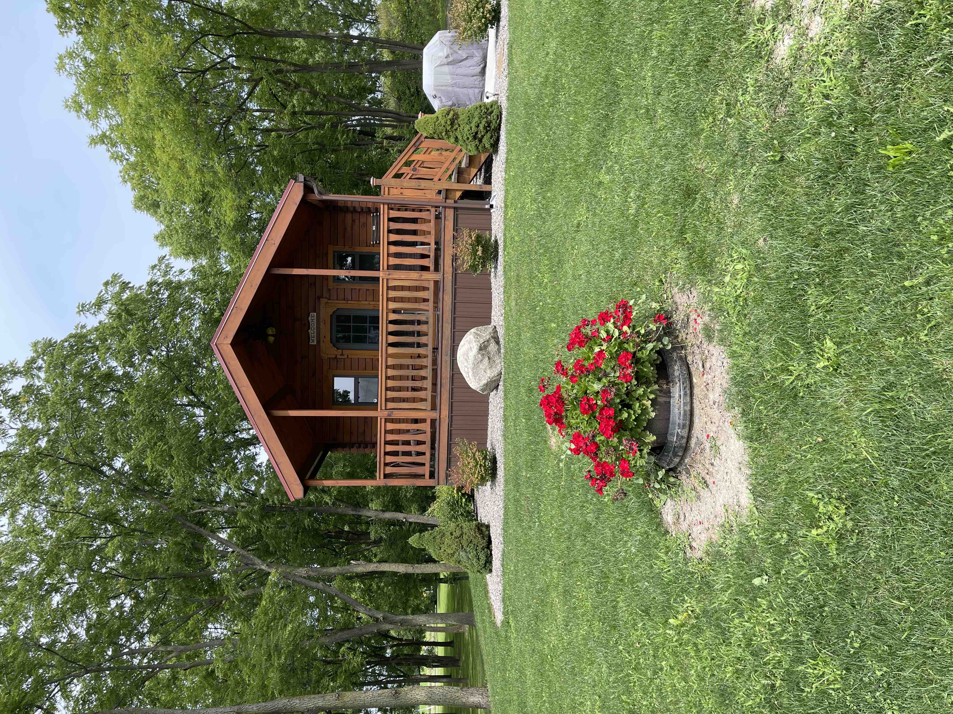 Cozy Cabin get away to Finger Lakes Wine Country