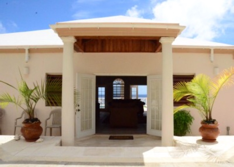 Family Friendly Private Villa with pool Houses for Rent in