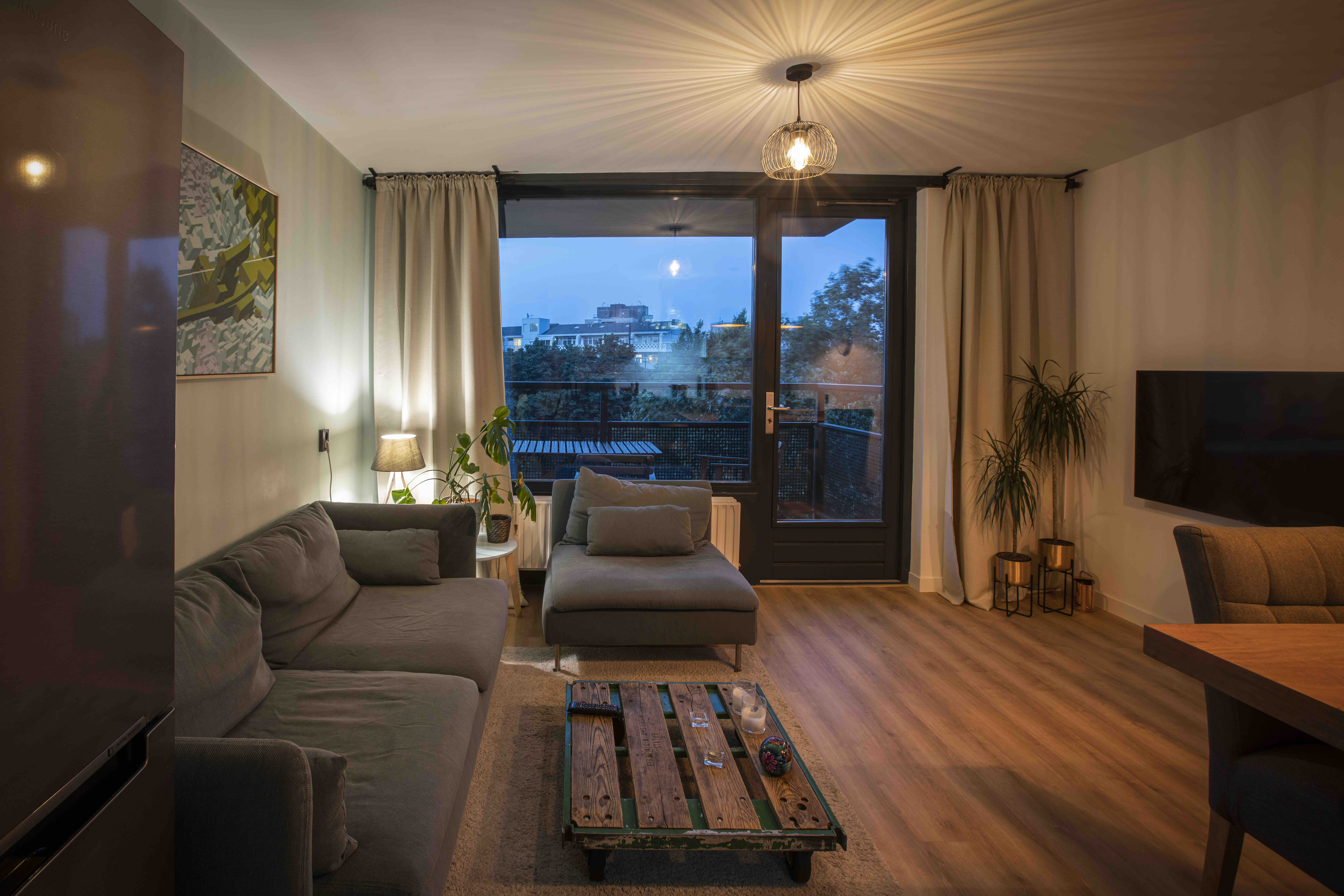 Nice and modern room in city center apartment — Rotterdam stay