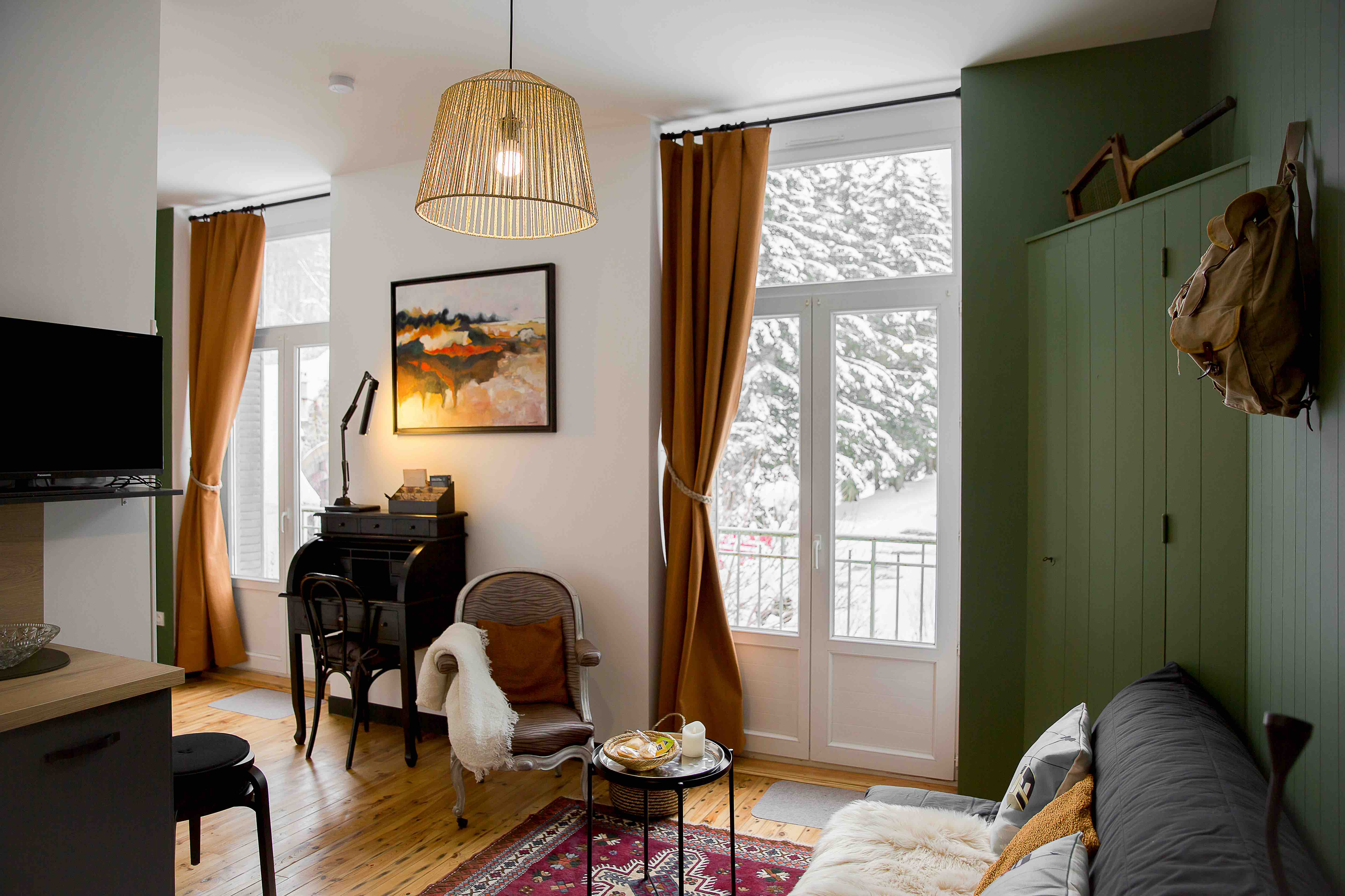 Warm apartment with balcony.