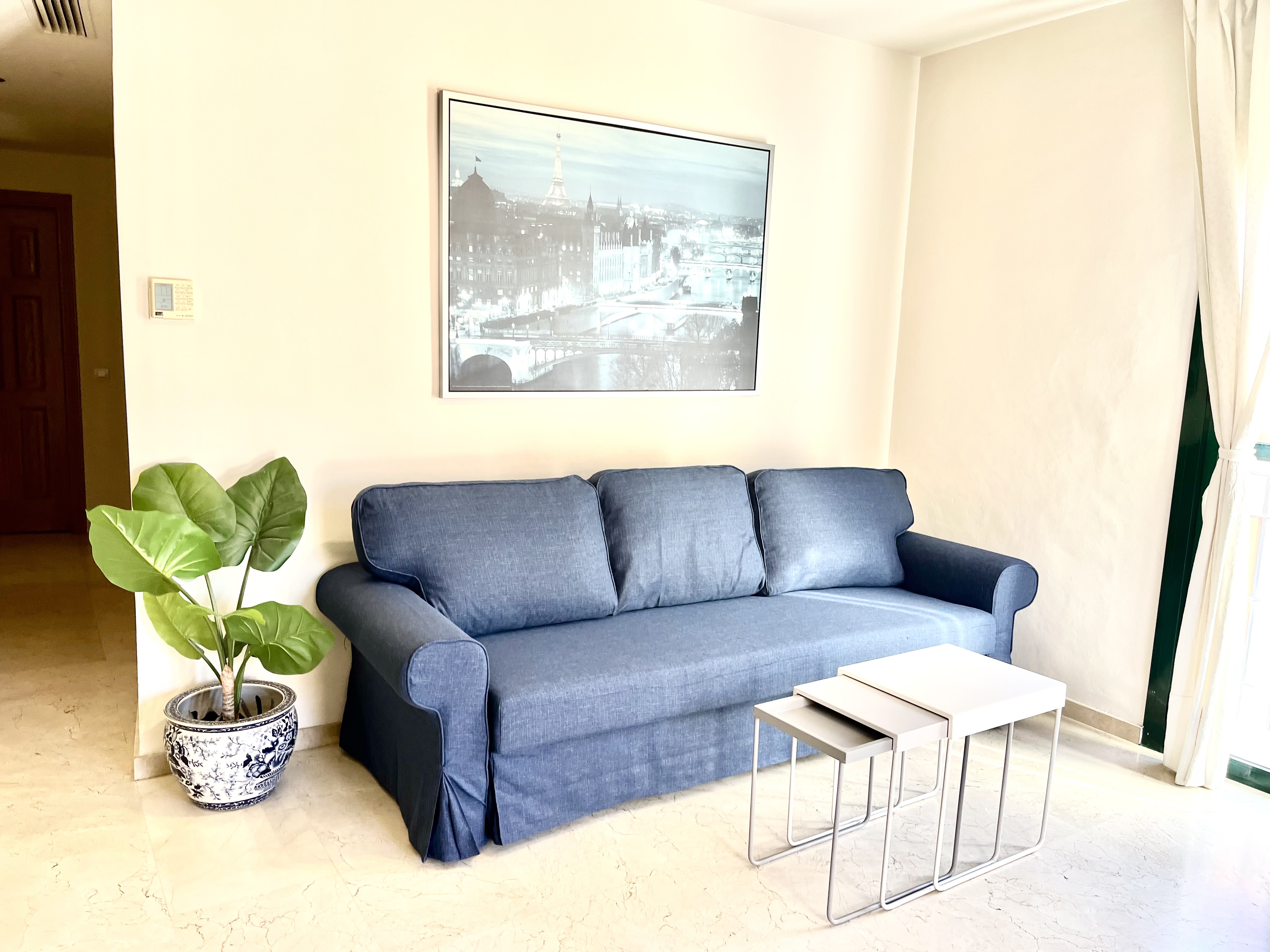 Cozy & sunny penthouse terrace, parking free in Centro, Malaga