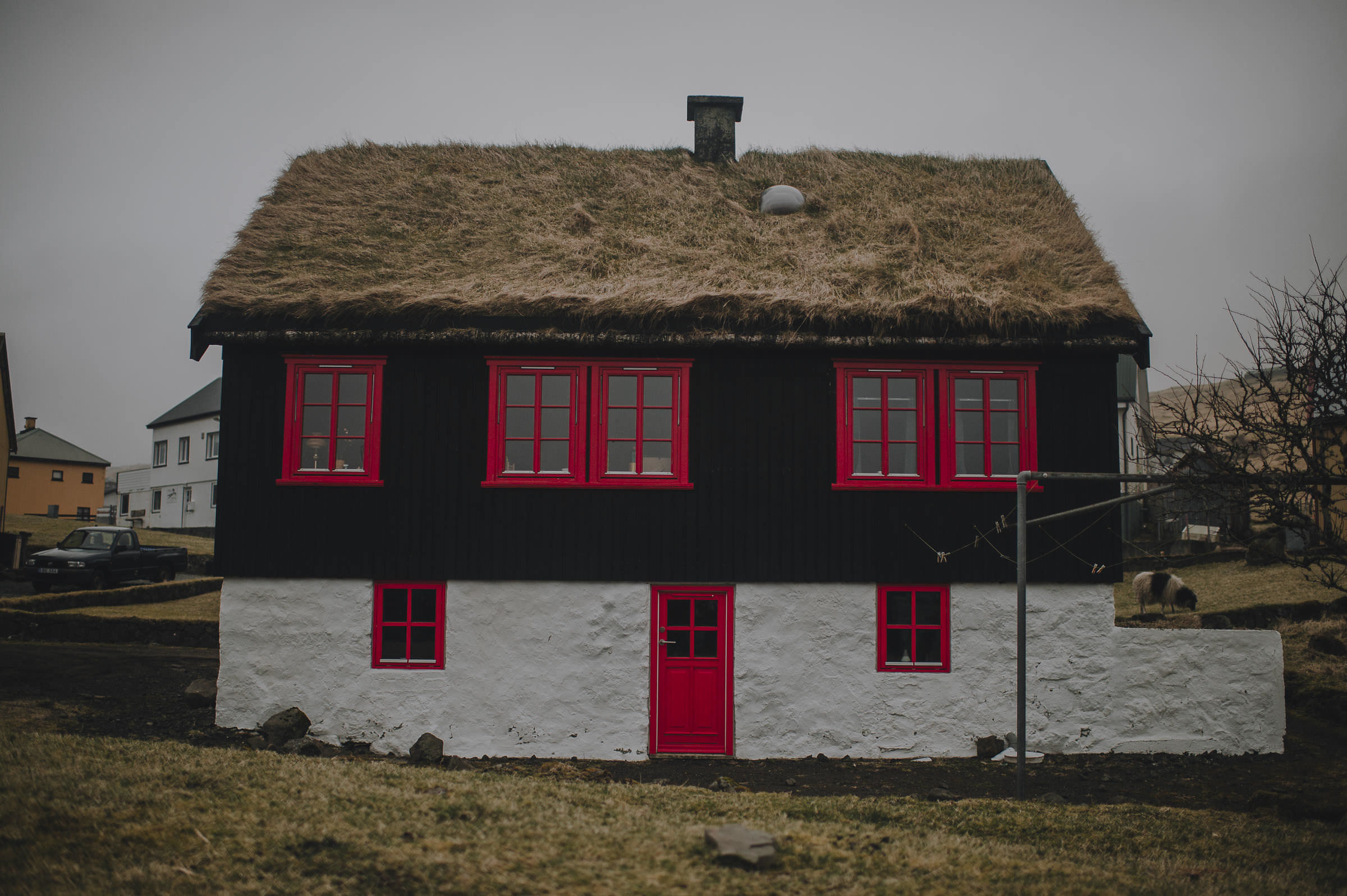 Turf House in town center and near airport Cabins for Rent in