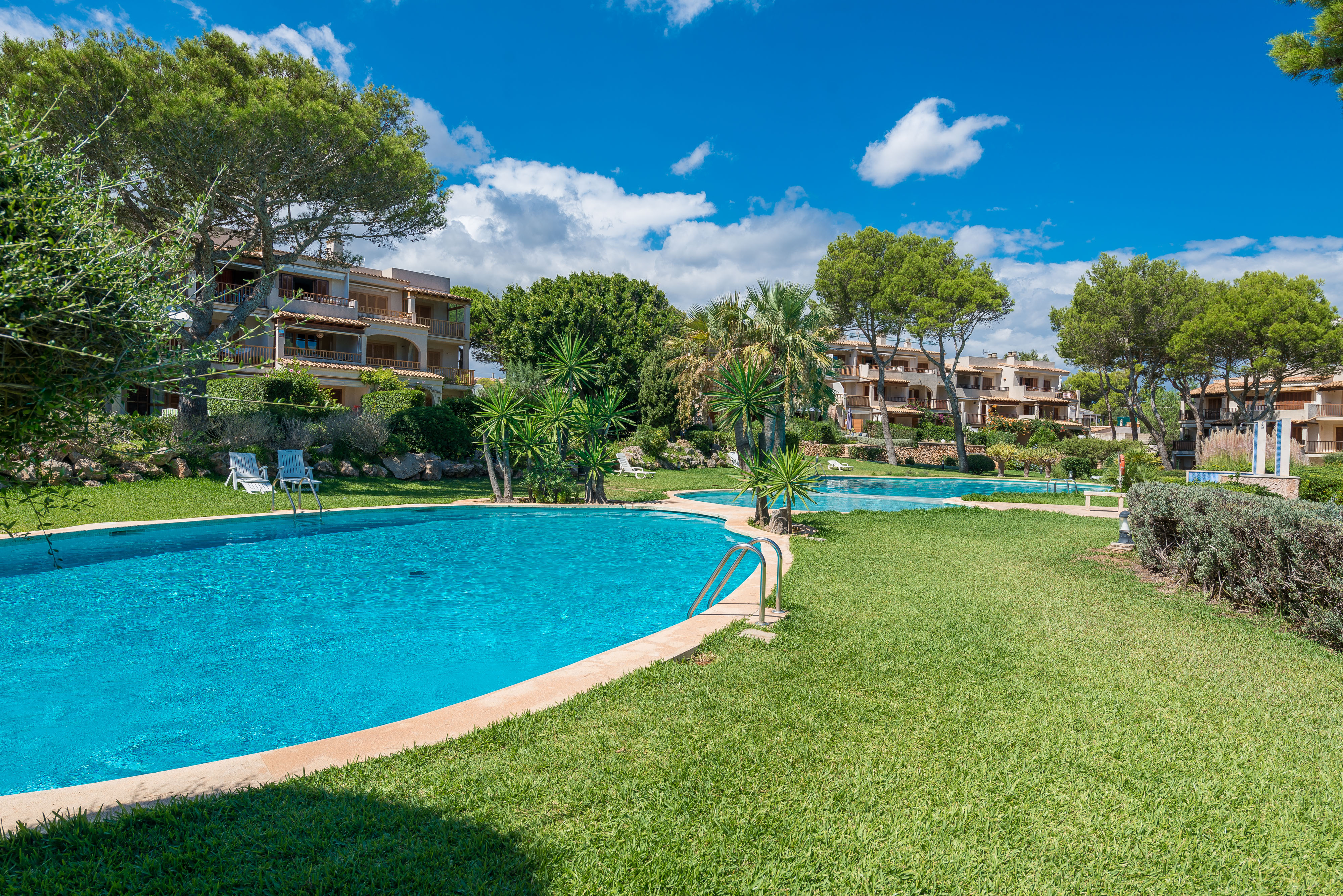 Apartamento REY COLAU with swimming pools and ocean view