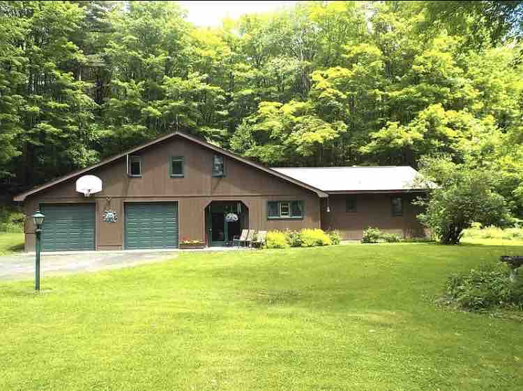 Cozy Woodland 4 Bedroom Houses For Rent In Oneonta New York United States Cozy Woodland 4 Bedroom Houses For Rent In Oneonta New York United States