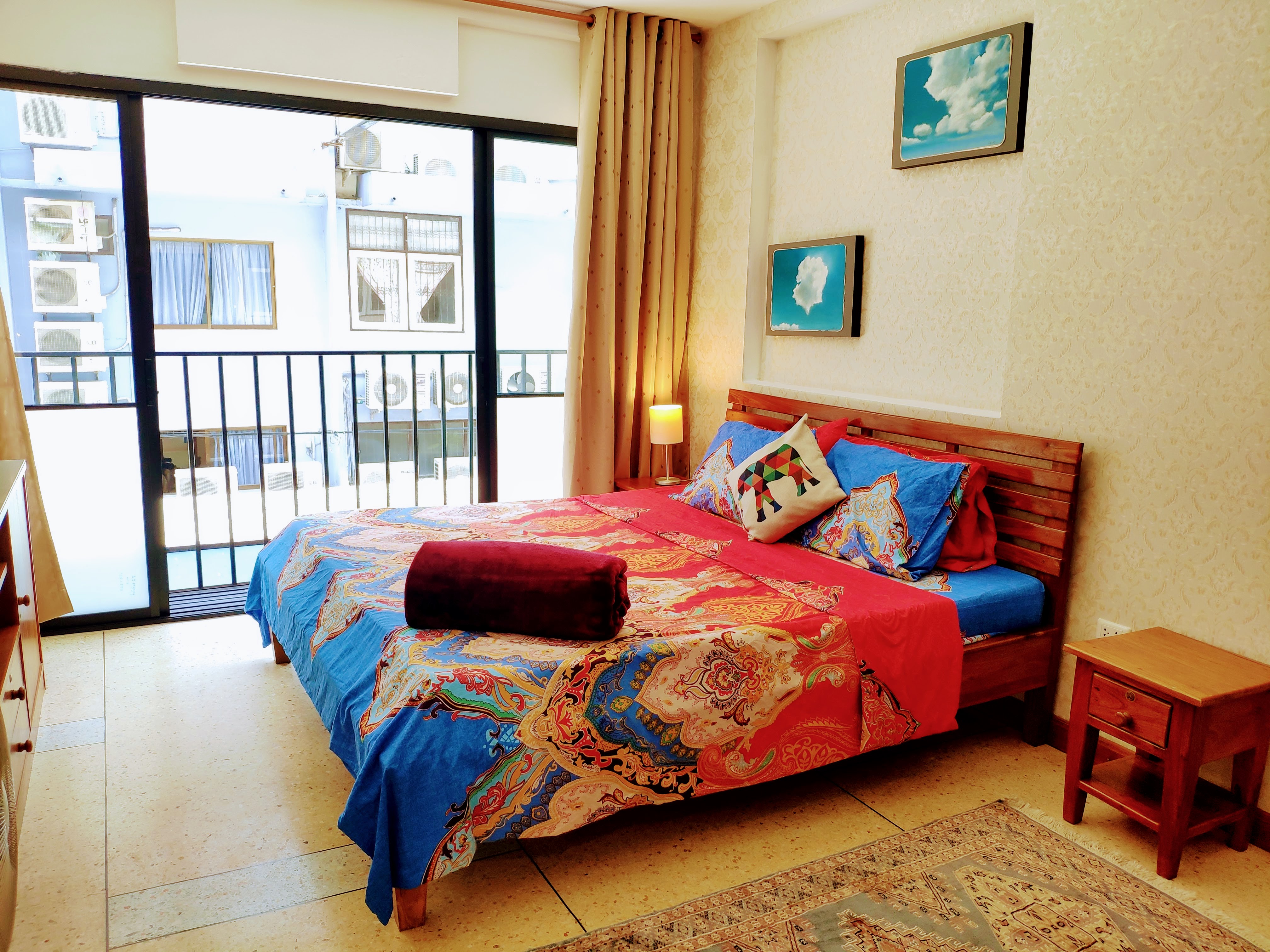 Cloud no 3 Serene Oasis: King Bed in BKK Heart