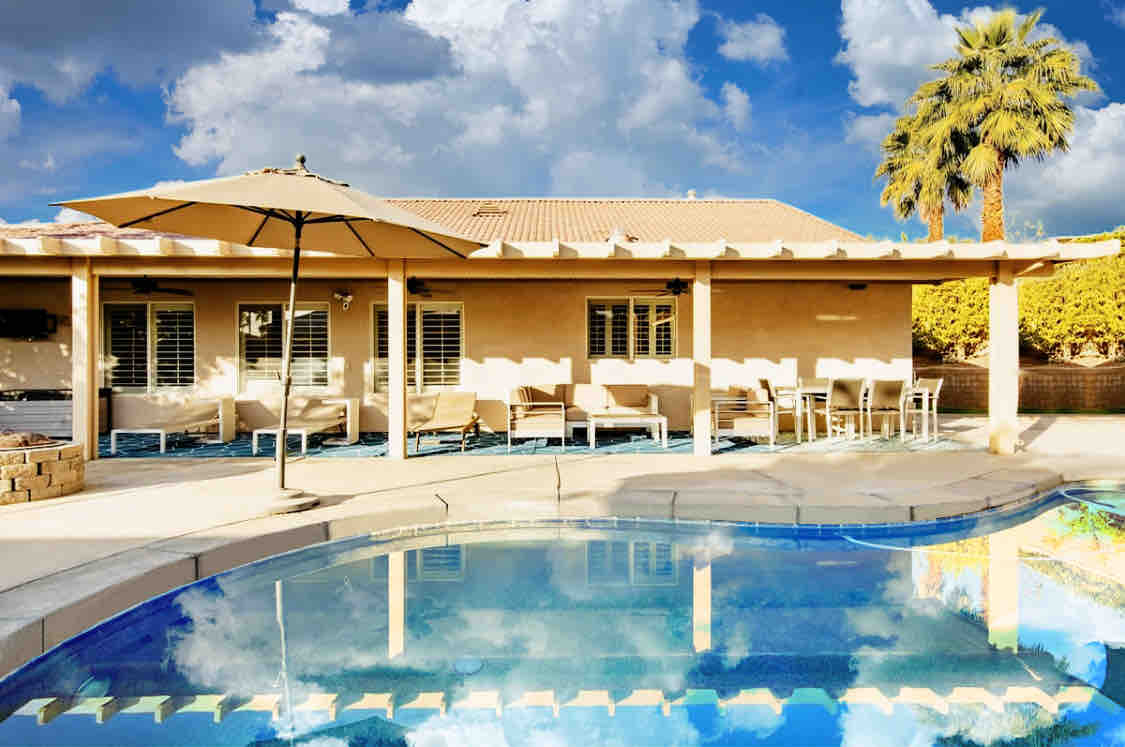Gorgeous Private Home with Fabulous Pool & Hot Tub