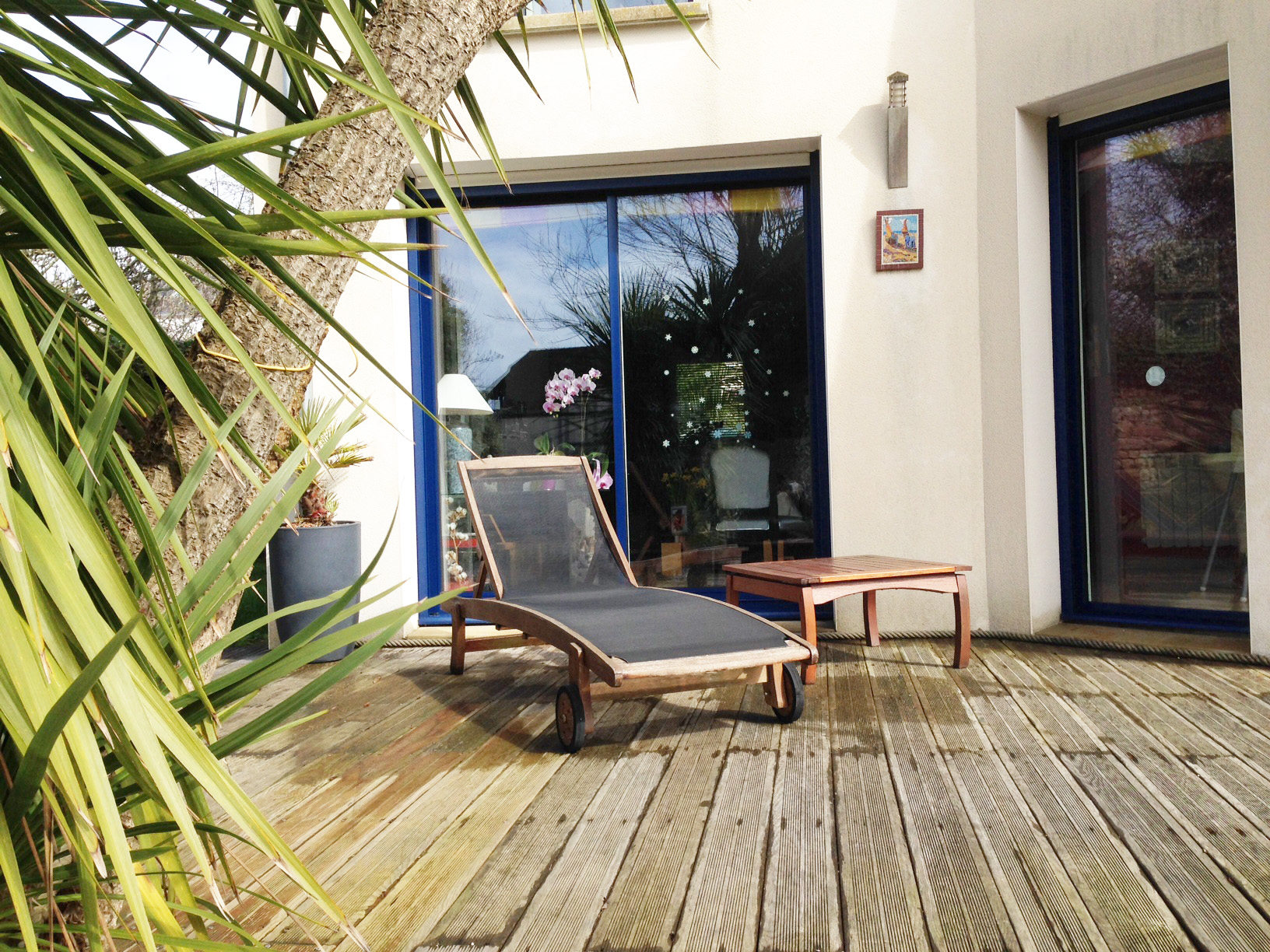 House 250m from the Port and Shops