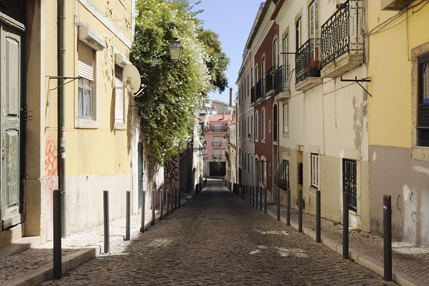 Principe Real duplex Apartment in Misericrdia, Lisbon