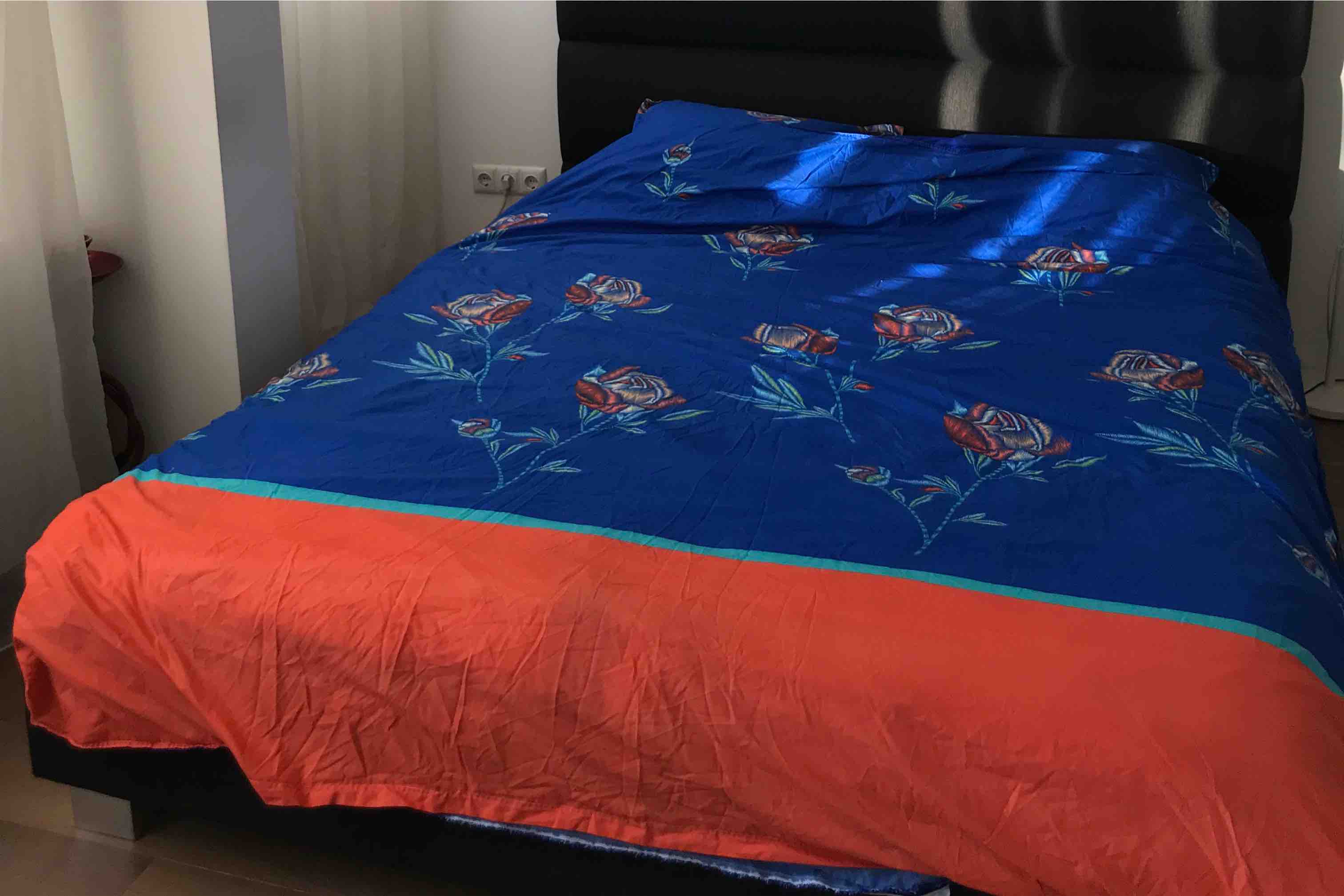 Cozy apartment in the center & queen size bed